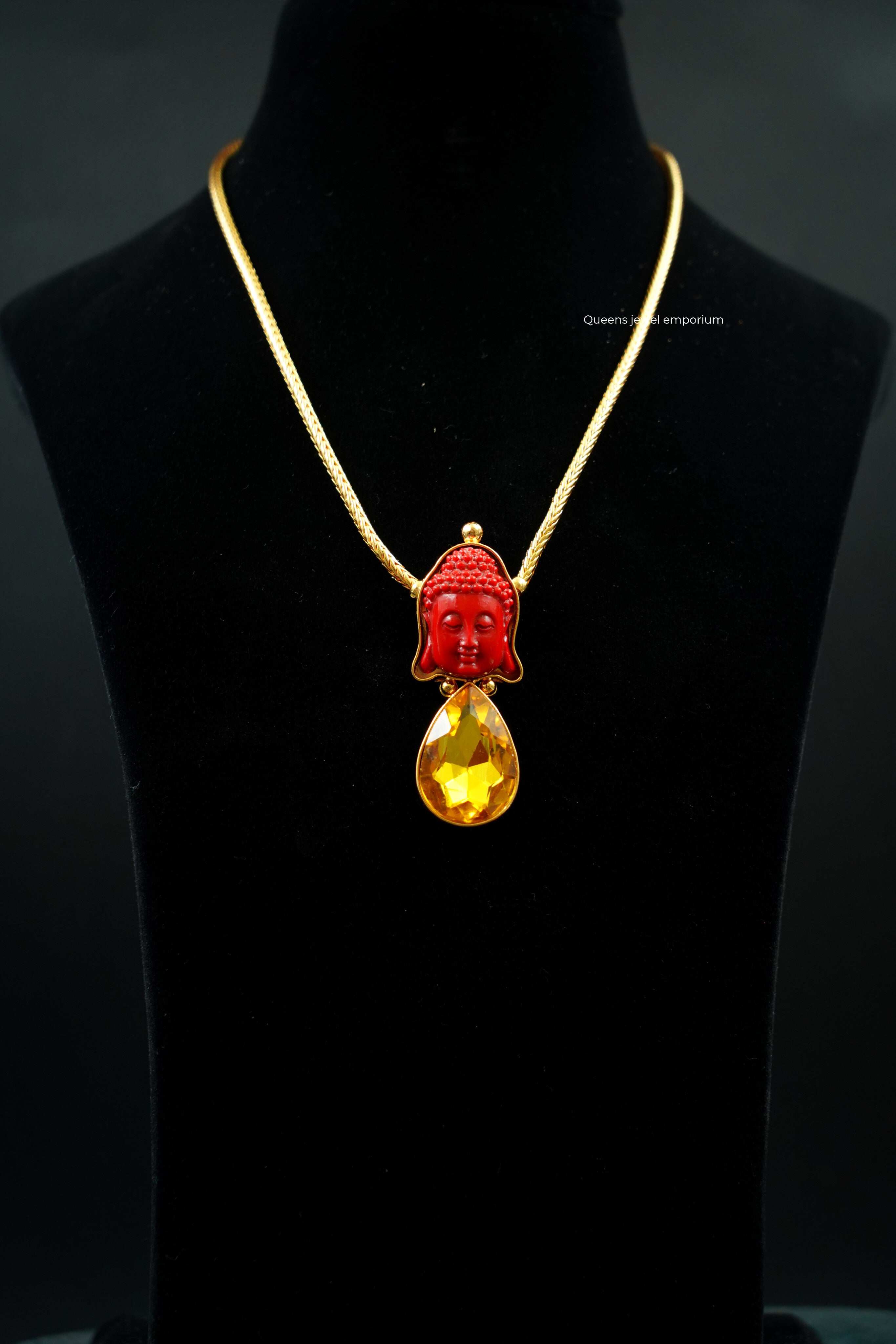 Vyana Necklace