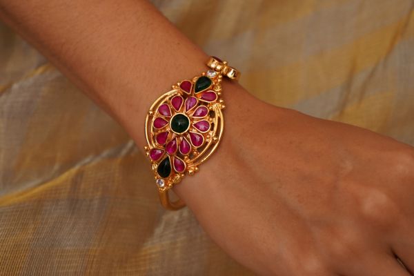 Accessories - Queens Jewel Emporium