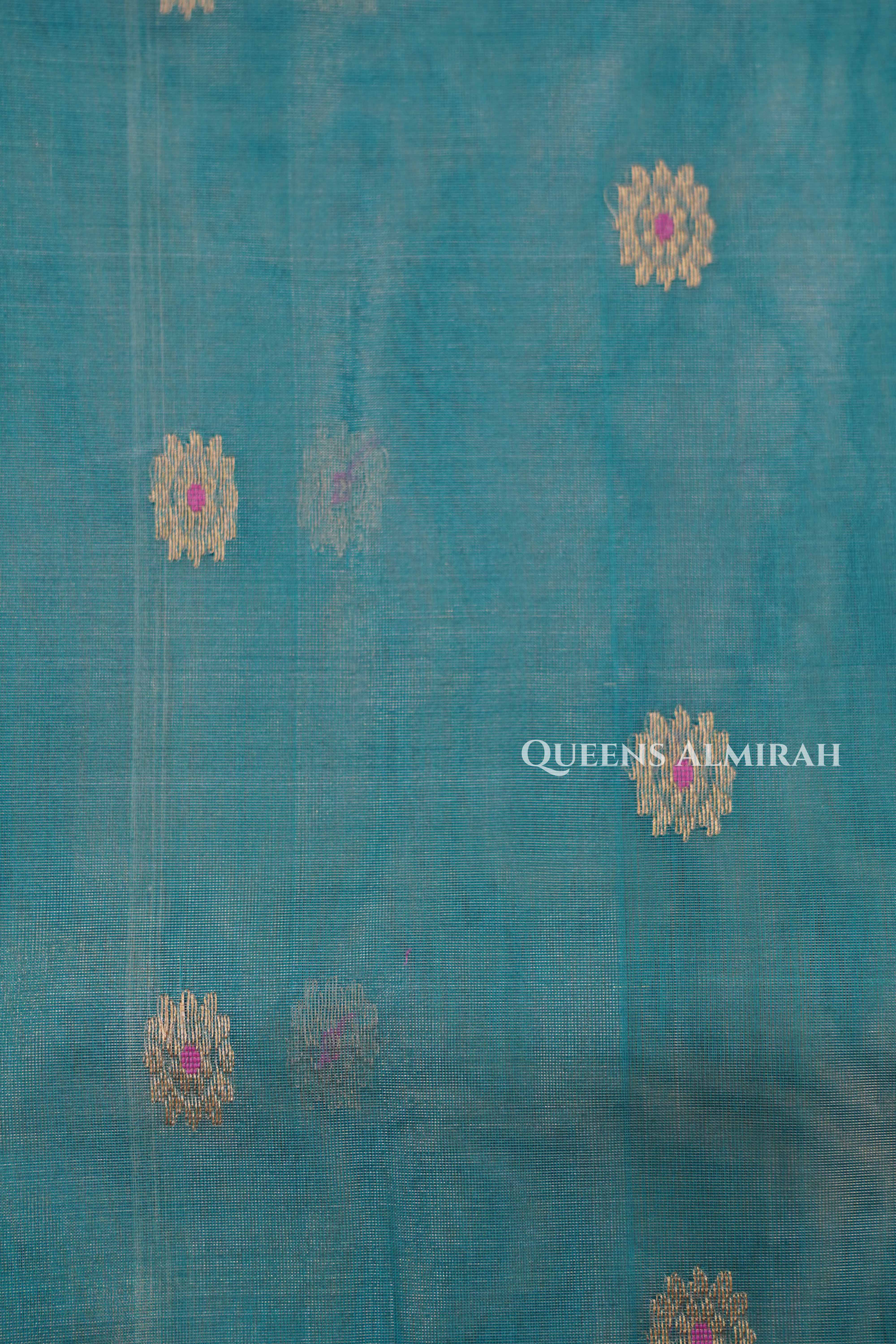 Duale Shade Of Green With Pink Chanderi Katan Silk Handloom Saree