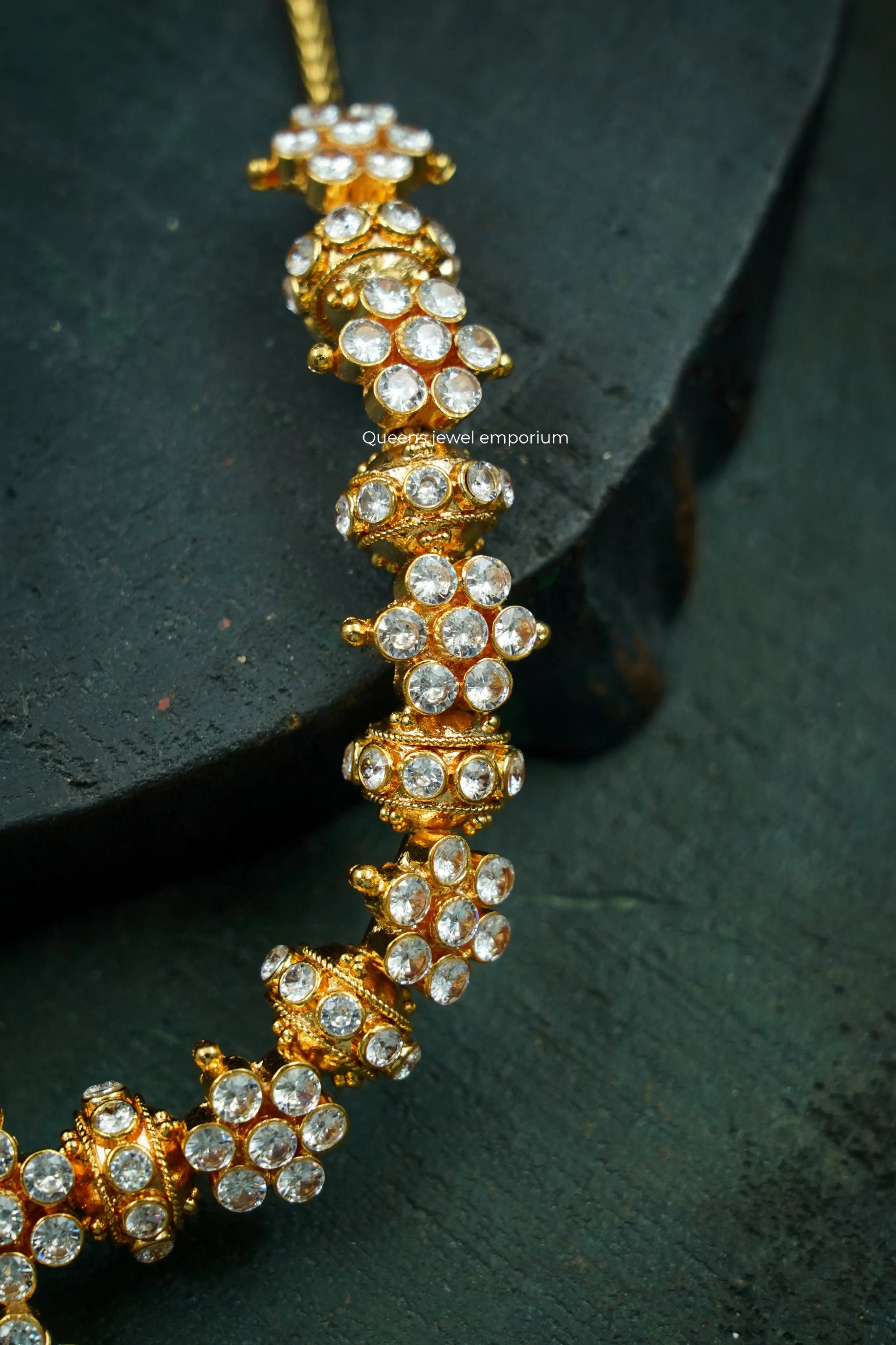 Adhira Adigai - Queens Jewel Emporium