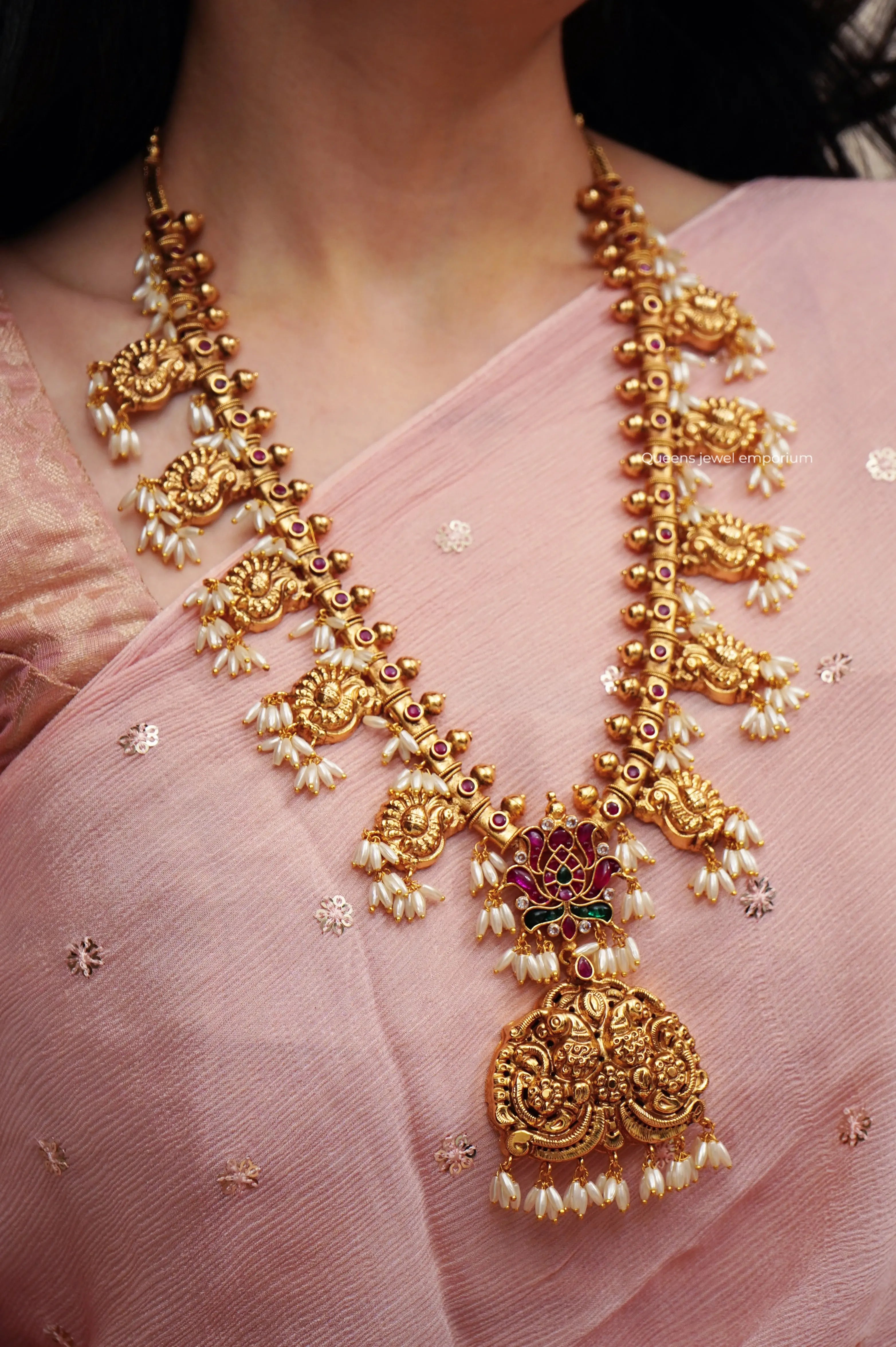 DEVAGANDHARI - GUTTA PUSALU - Queens Jewel Emporium