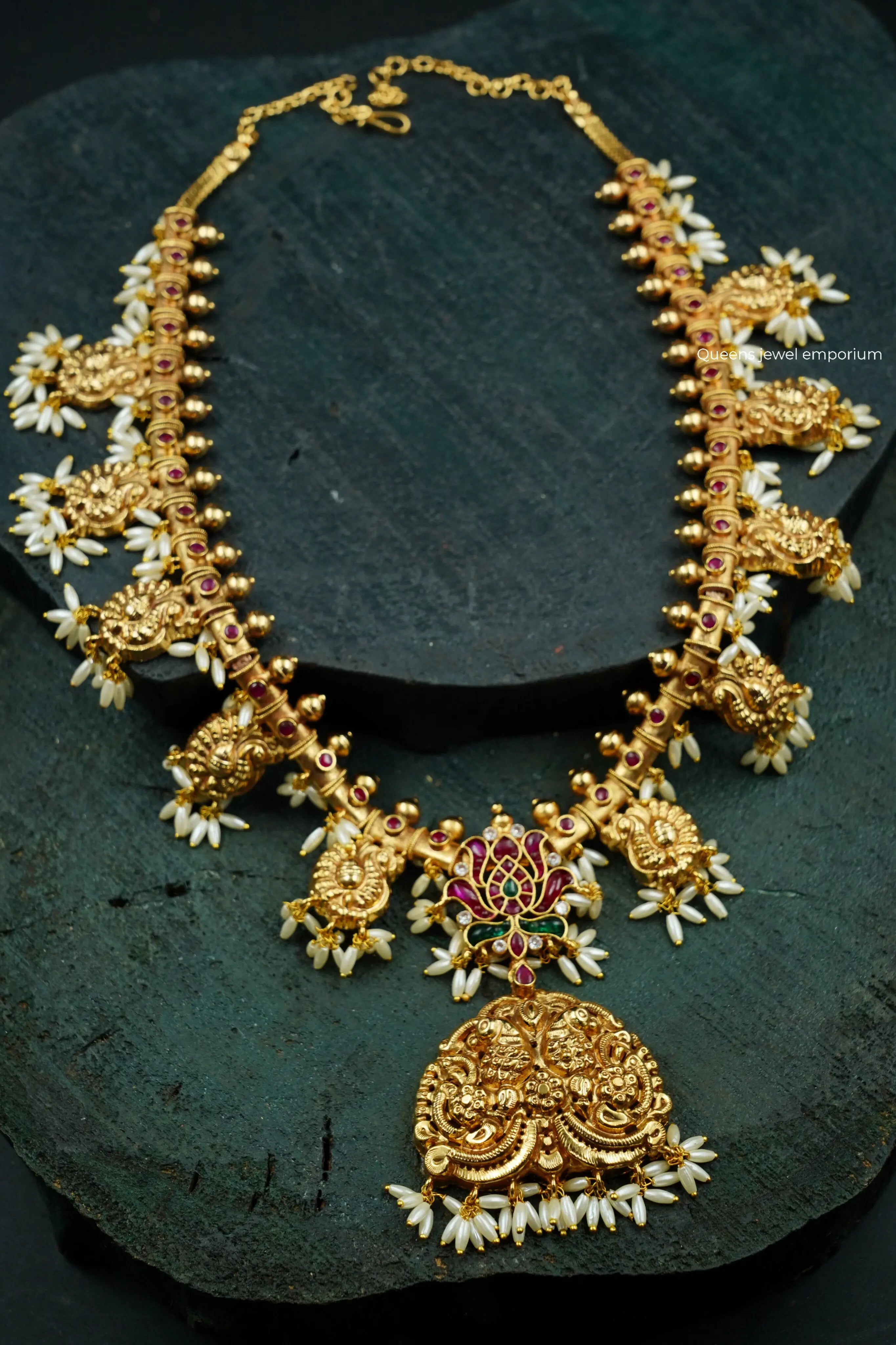 DEVAGANDHARI - GUTTA PUSALU - Queens Jewel Emporium