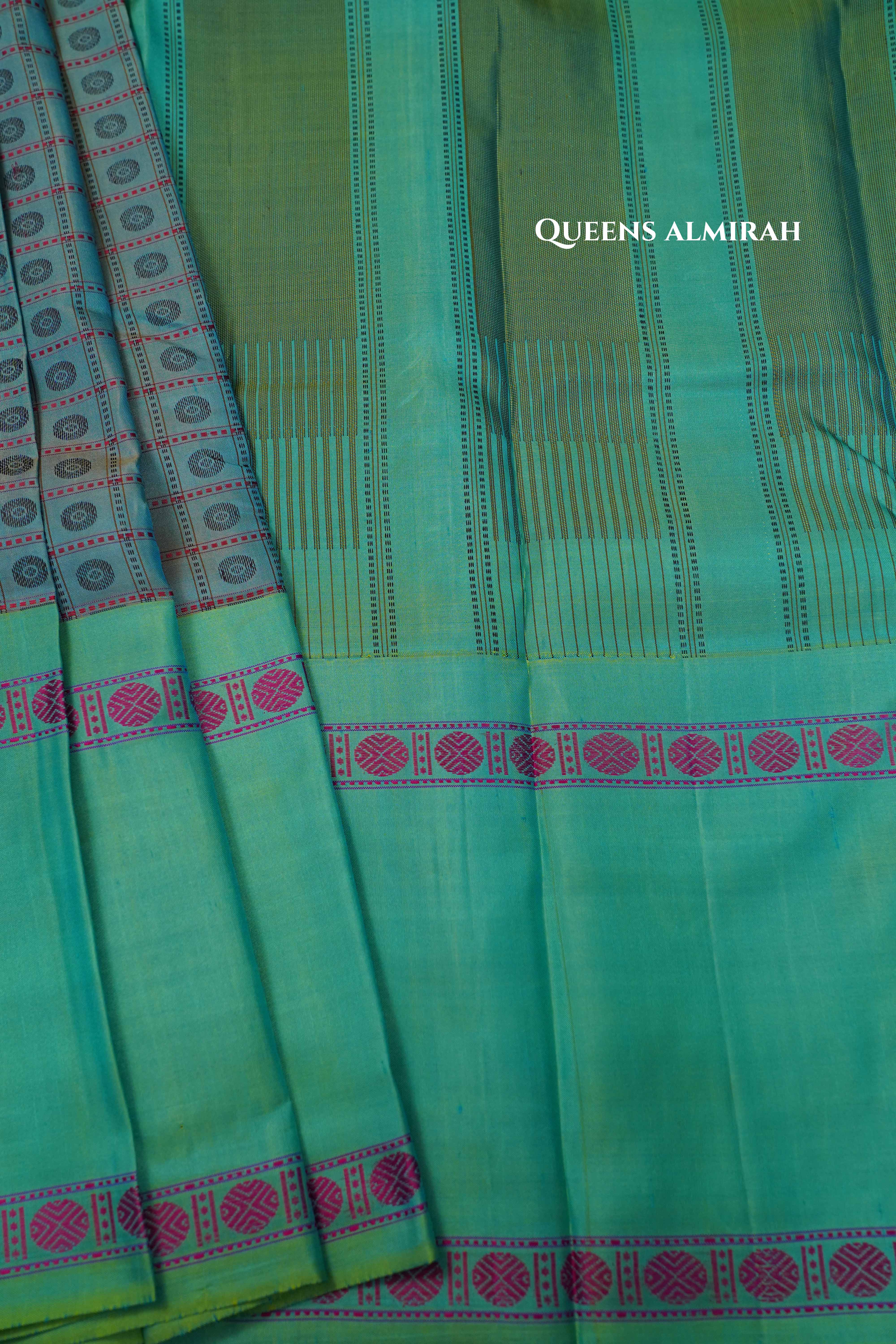 Dual Shade Of Green With Pastel Green Pure Kanchivaram Silk Saree QUEENS ALMIRAH