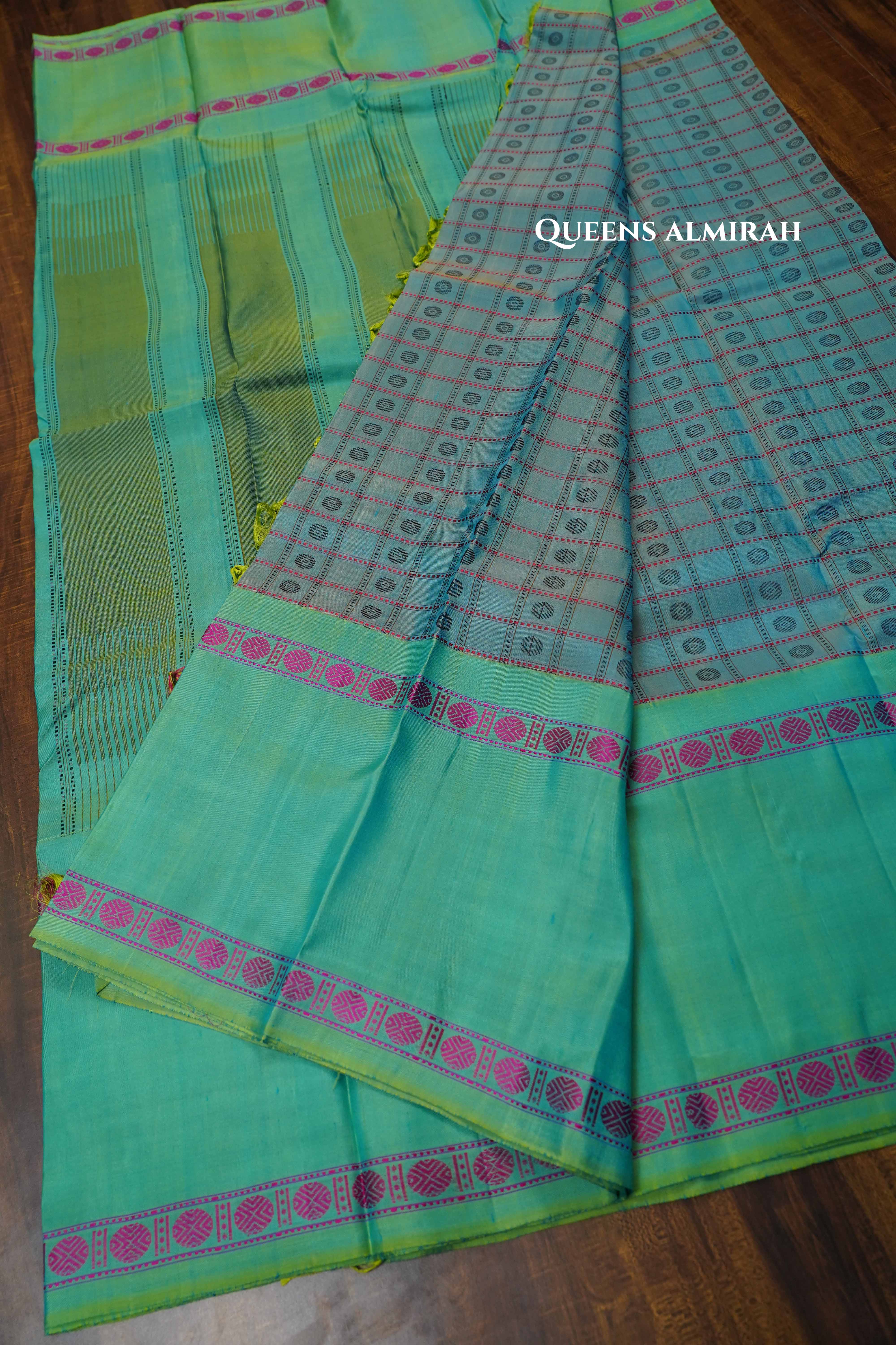 Dual Shade Of Green With Pastel Green Pure Kanchivaram Silk Saree QUEENS ALMIRAH