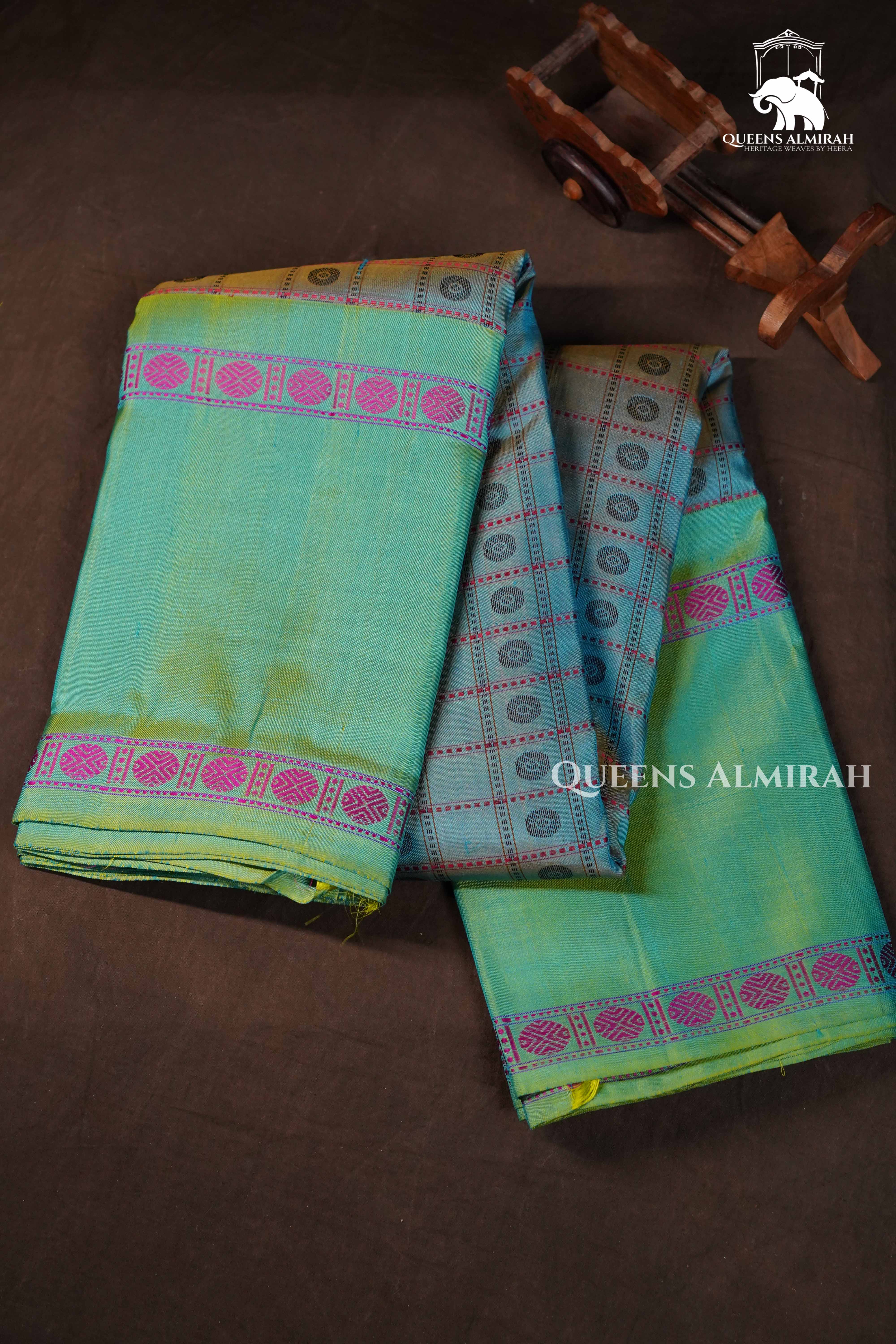 Dual Shade Of Green With Pastel Green Pure Kanchivaram Silk Saree QUEENS ALMIRAH