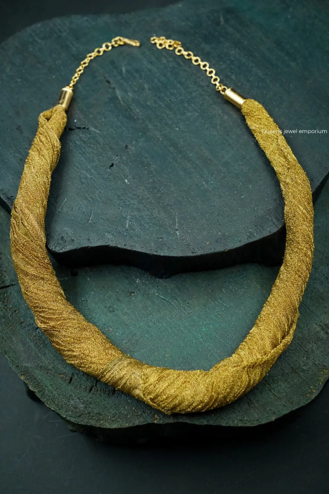 KAVERI  PENDANT - Queens Jewel Emporium