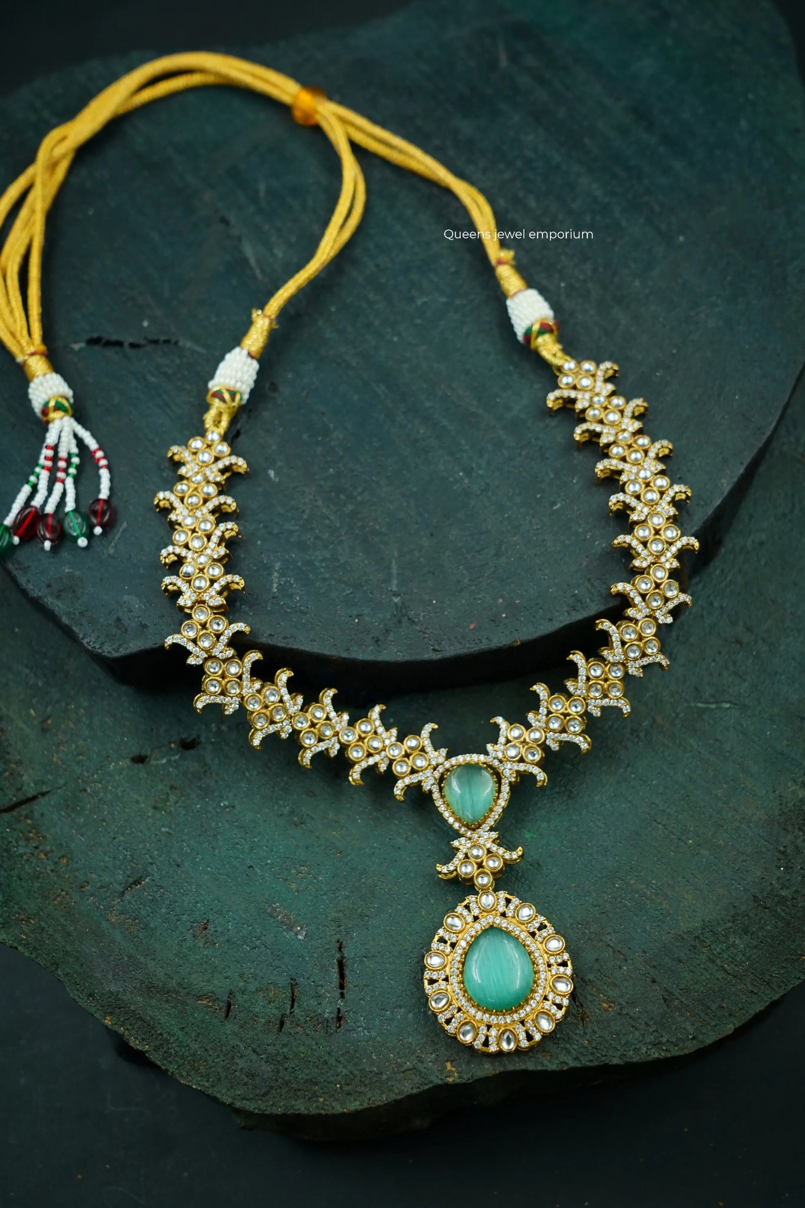MIDHUKSHA NECKLACE Queens Jew