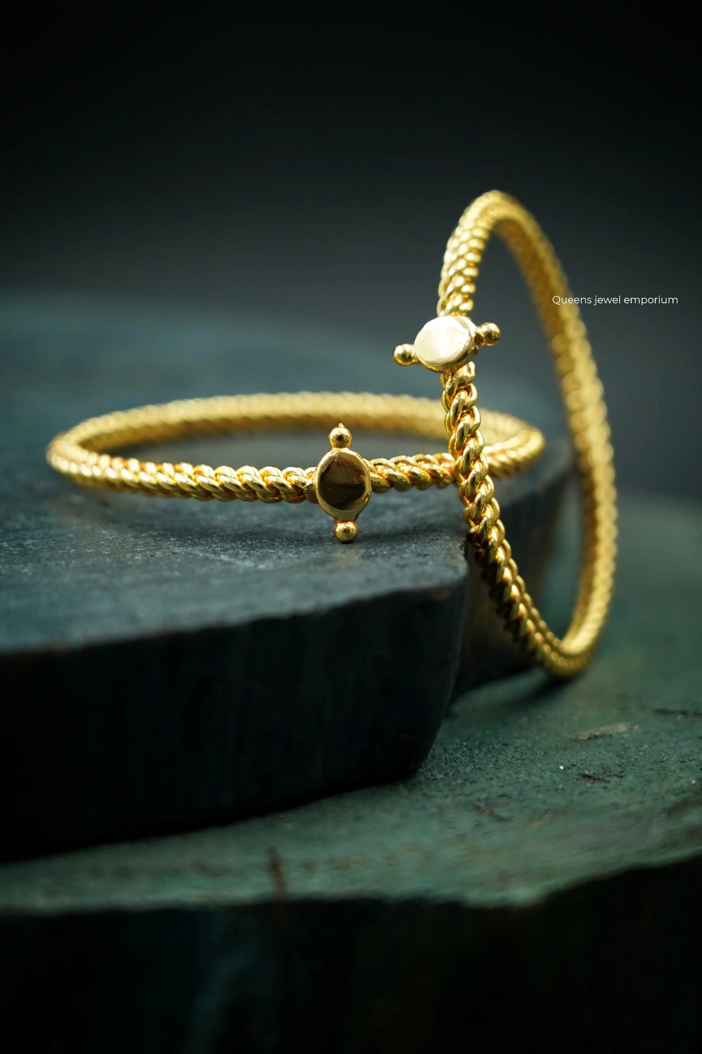 NITHILA BANGLE - Queens Jewel Emporium