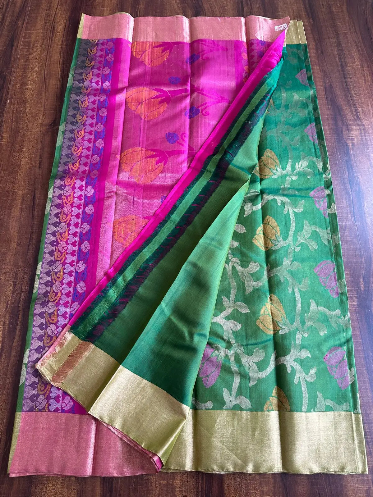 PINE GREEN PURE KANCHIVARAM SILK SAREE - Queens Jewel Emporium