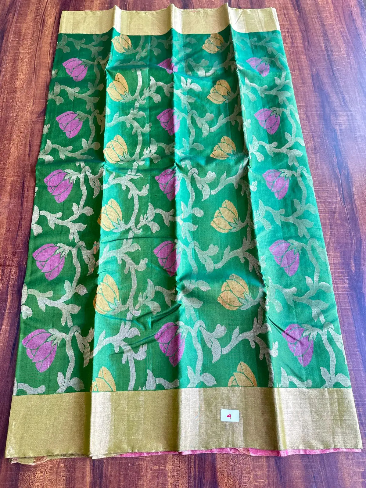 PINE GREEN PURE KANCHIVARAM SILK SAREE - Queens Jewel Emporium