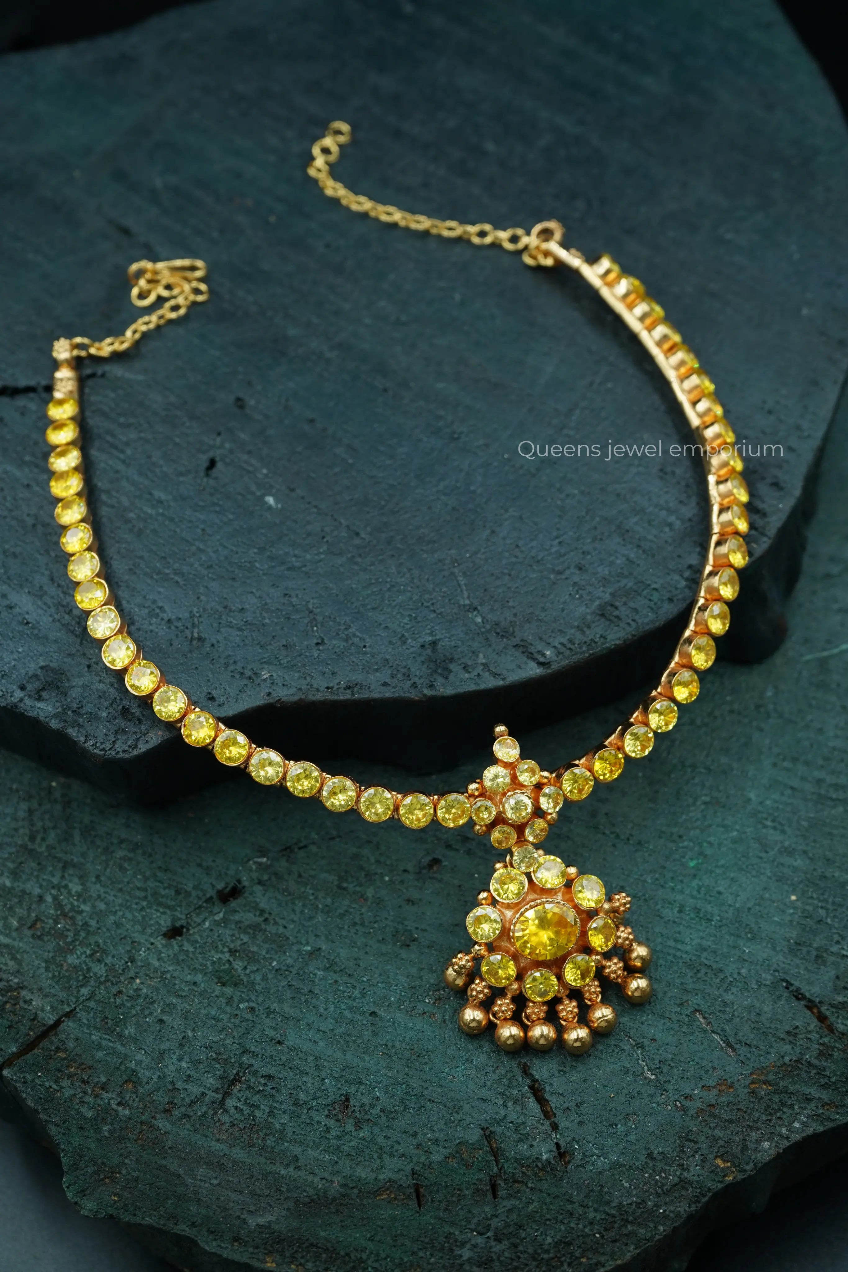 Padmini Adigai Yellow - Queens Jewel Emporium