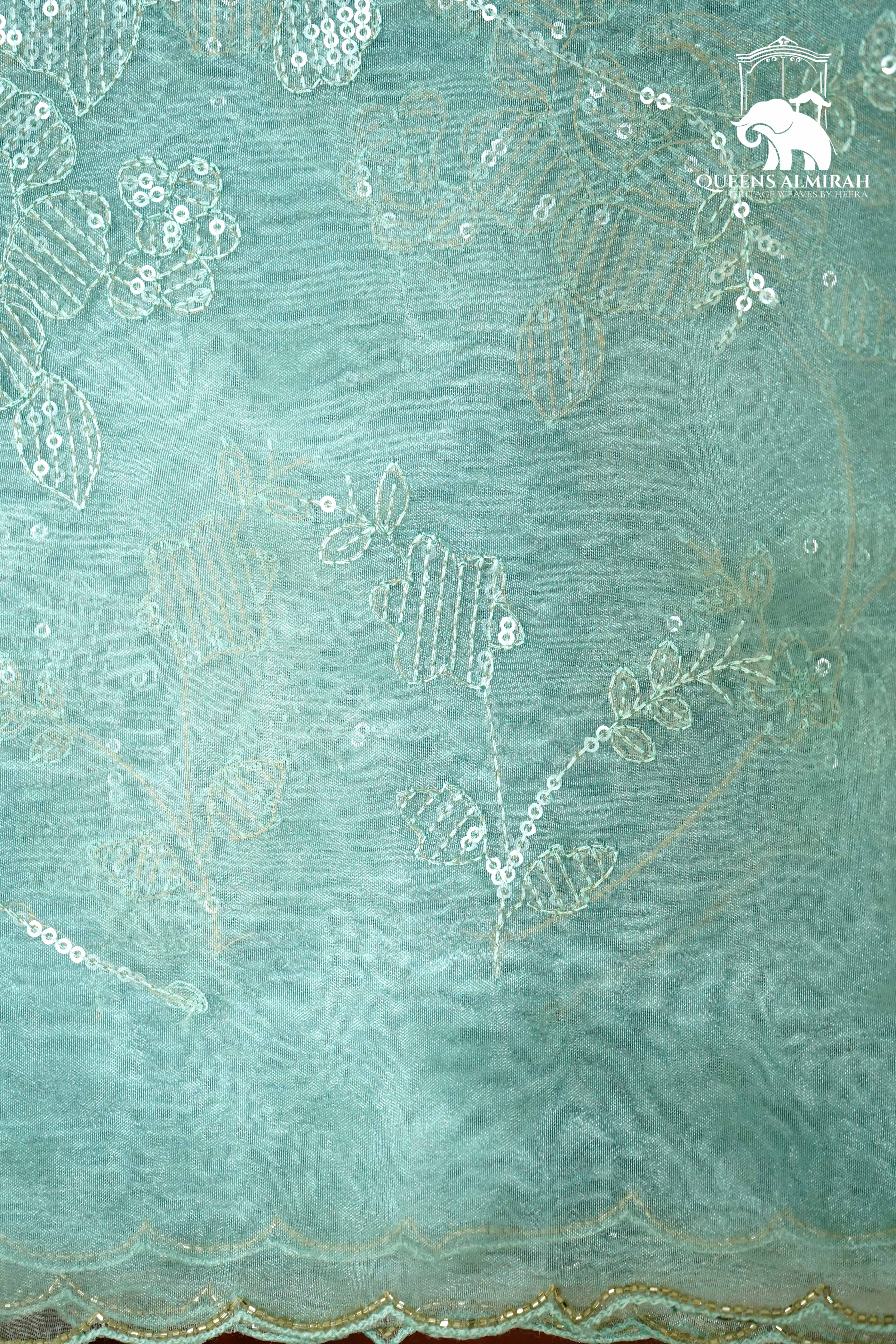 SEAFOAM GREEN WITH SCALLOP BORDER ORGANZA SAREE - Queens Jewel Emporium