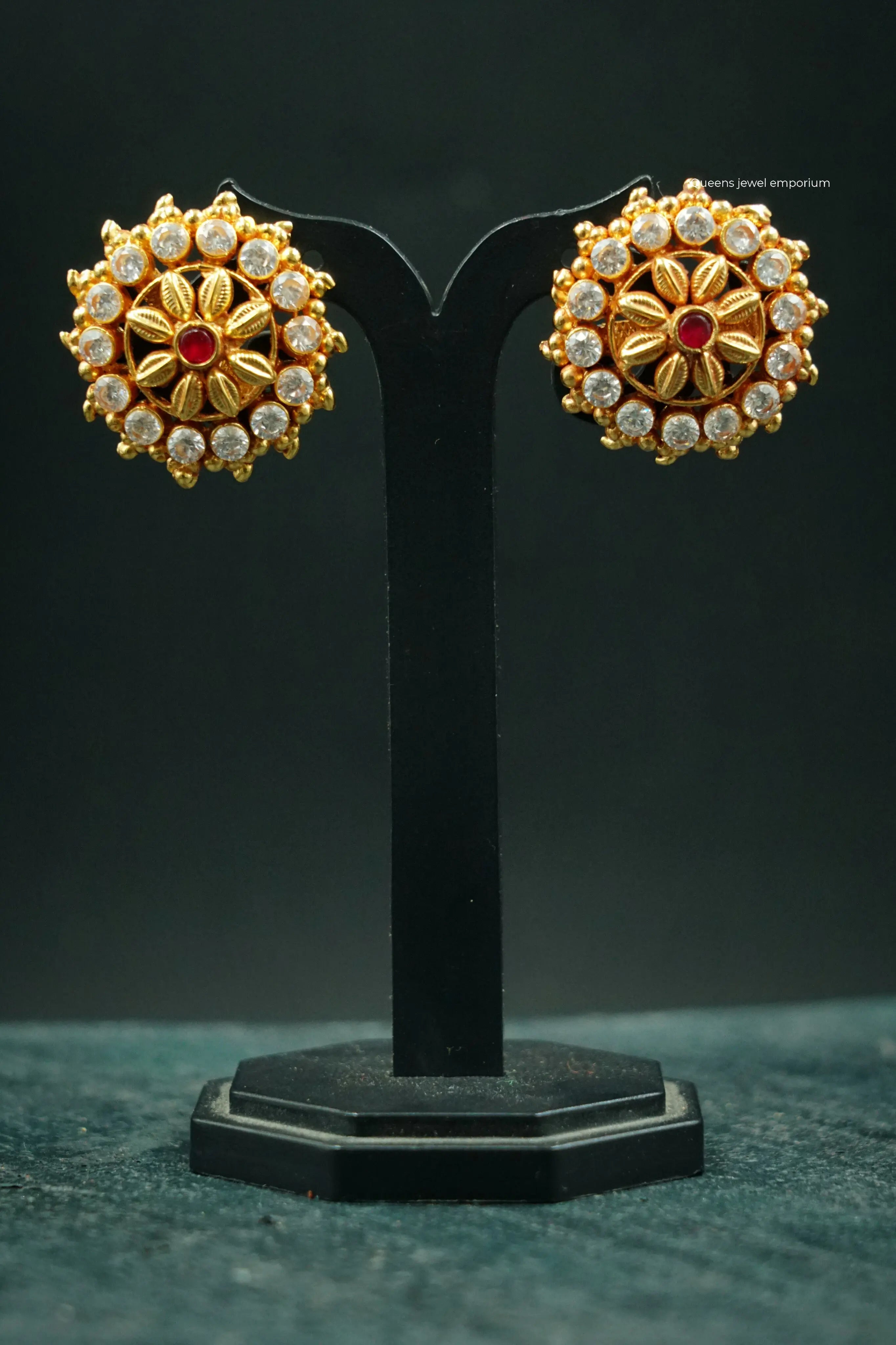 VANNI STUD - Queens Jewel Emporium