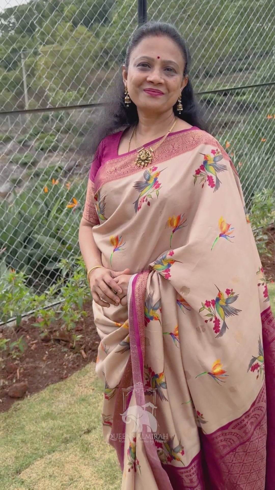 Beige With Magenta Pure Kanchivaram Silk Saree