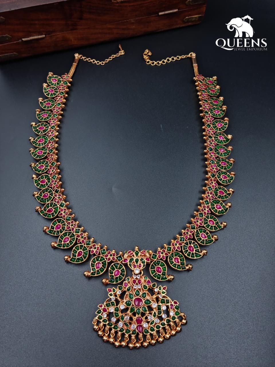 Muhurtham Collection - Queens Jewel Emporium