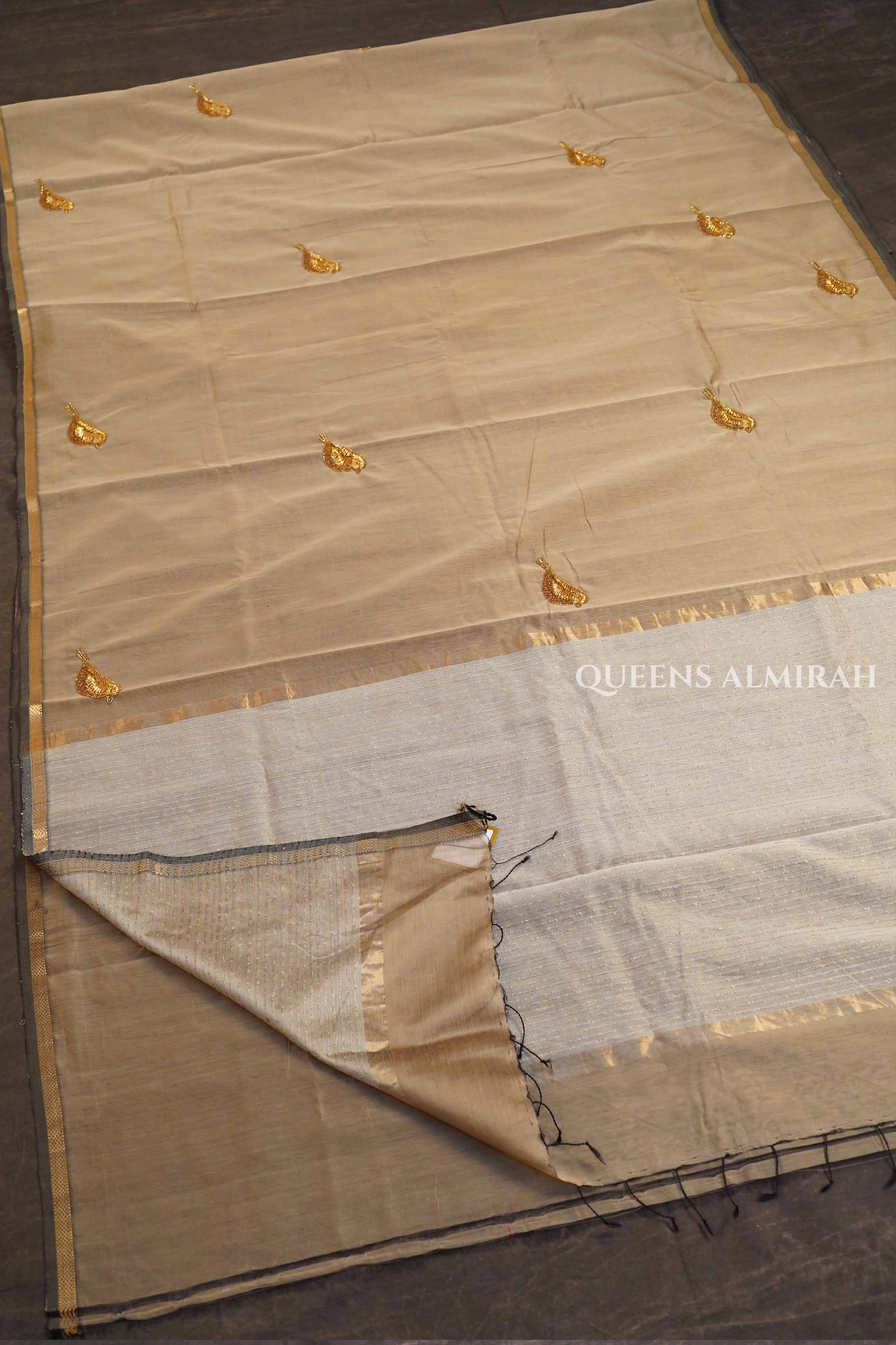 Golden Sand Singara Chittu Handloom Maheshwari Silk Cotton Saree