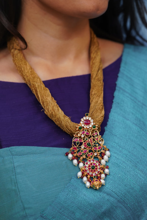 VIDHULYA PENDANT