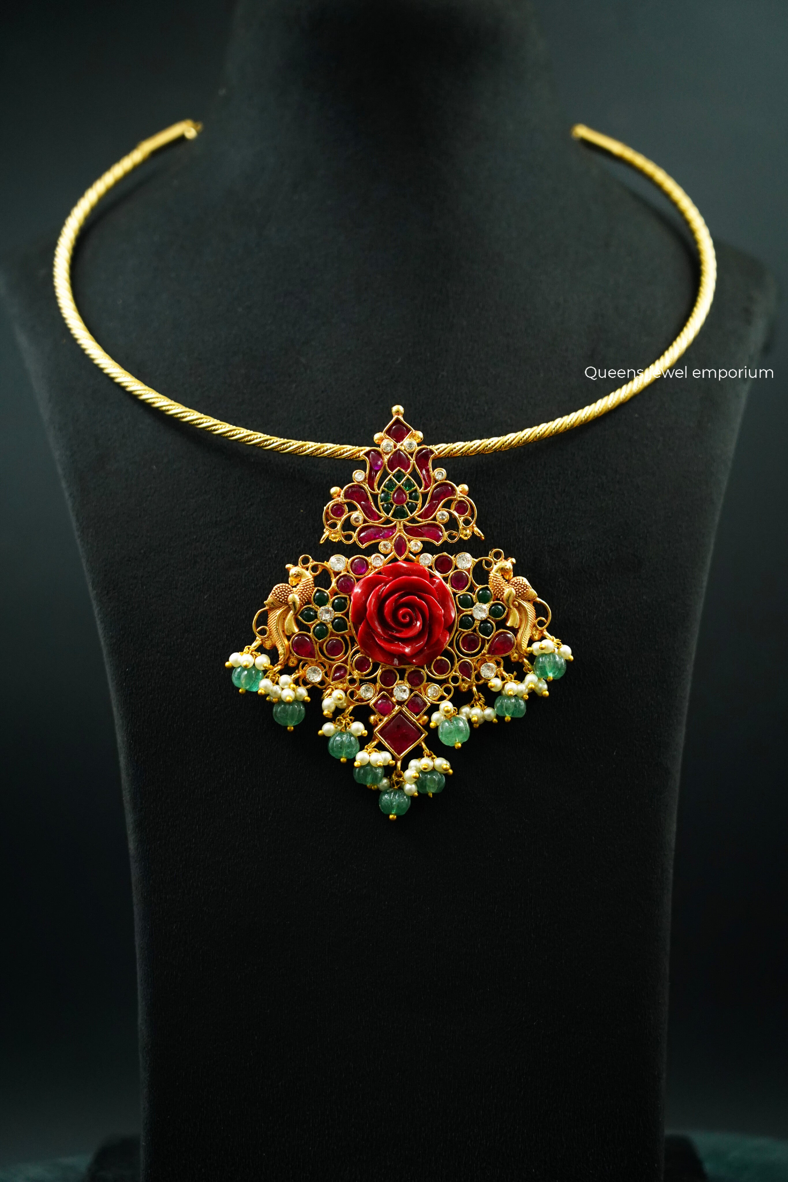 Padma Roja Kemp Pendant
