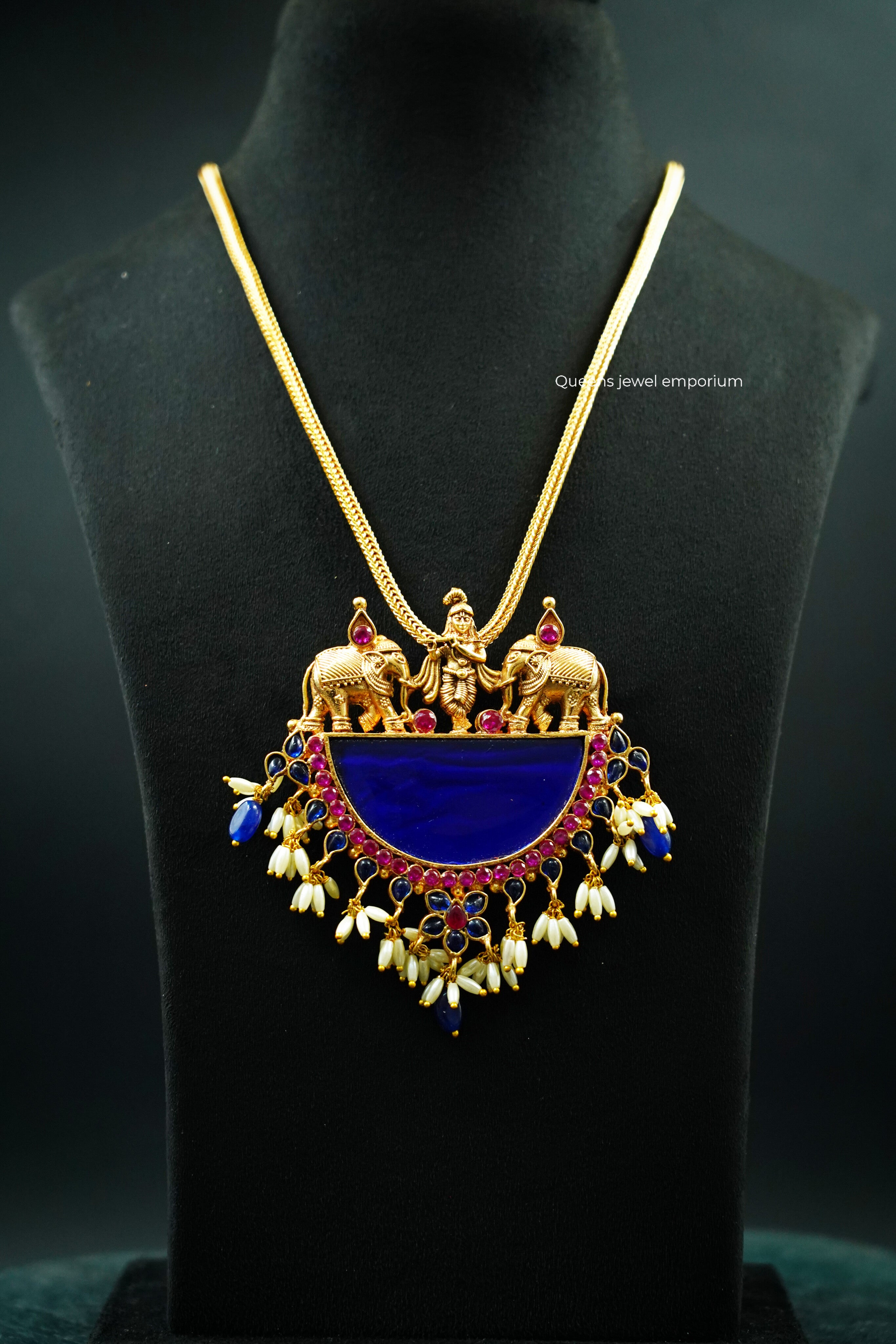 Gajendra Vrindavana Pendant