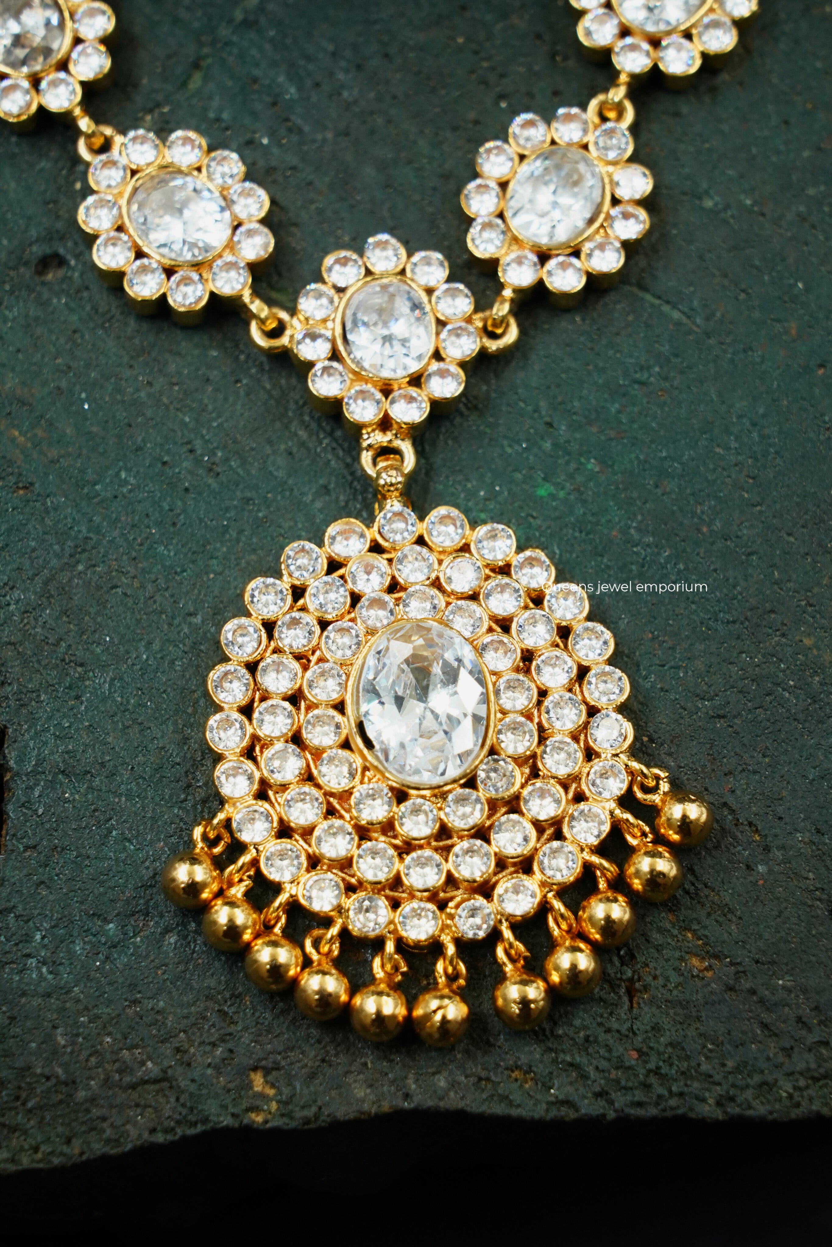 Vidhya Zircon Haram
