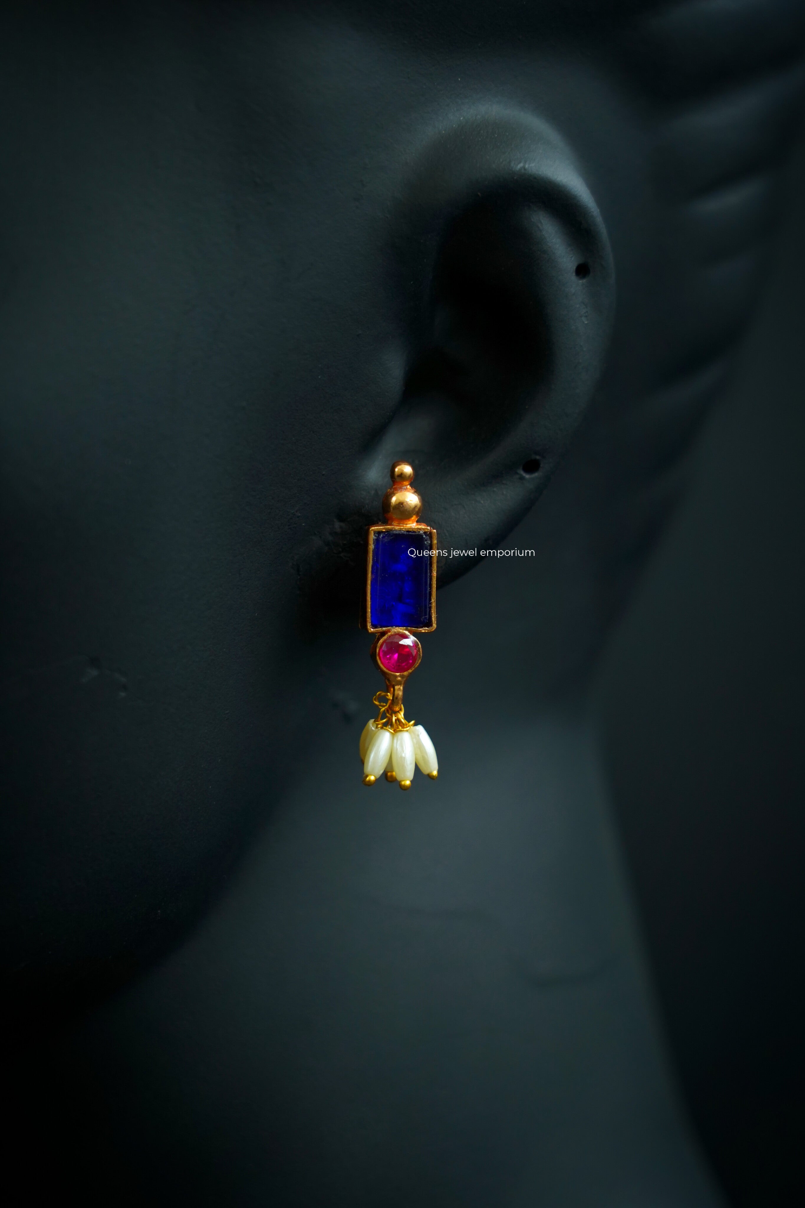 Hanika Earring