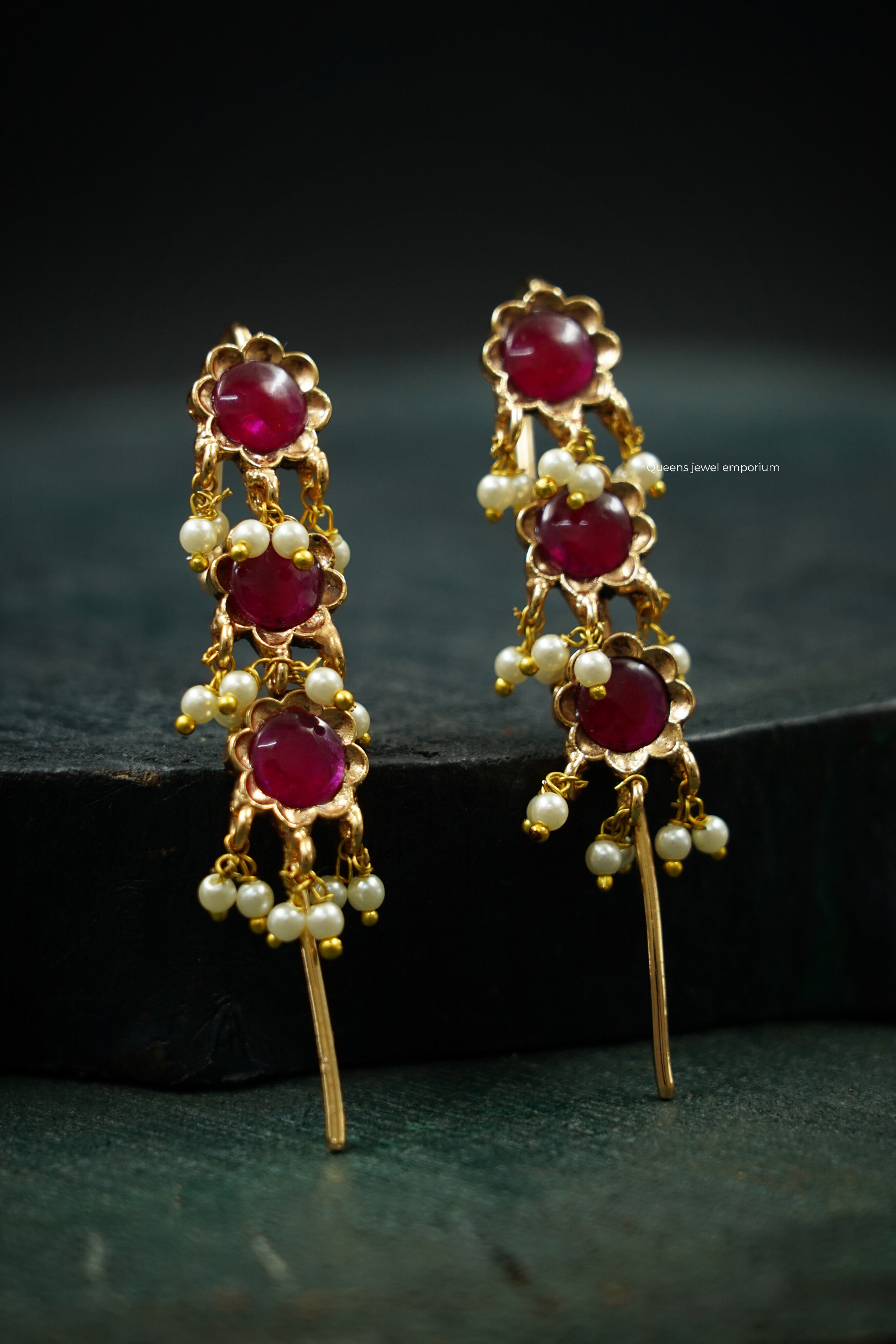 Malavika Ear Cuff