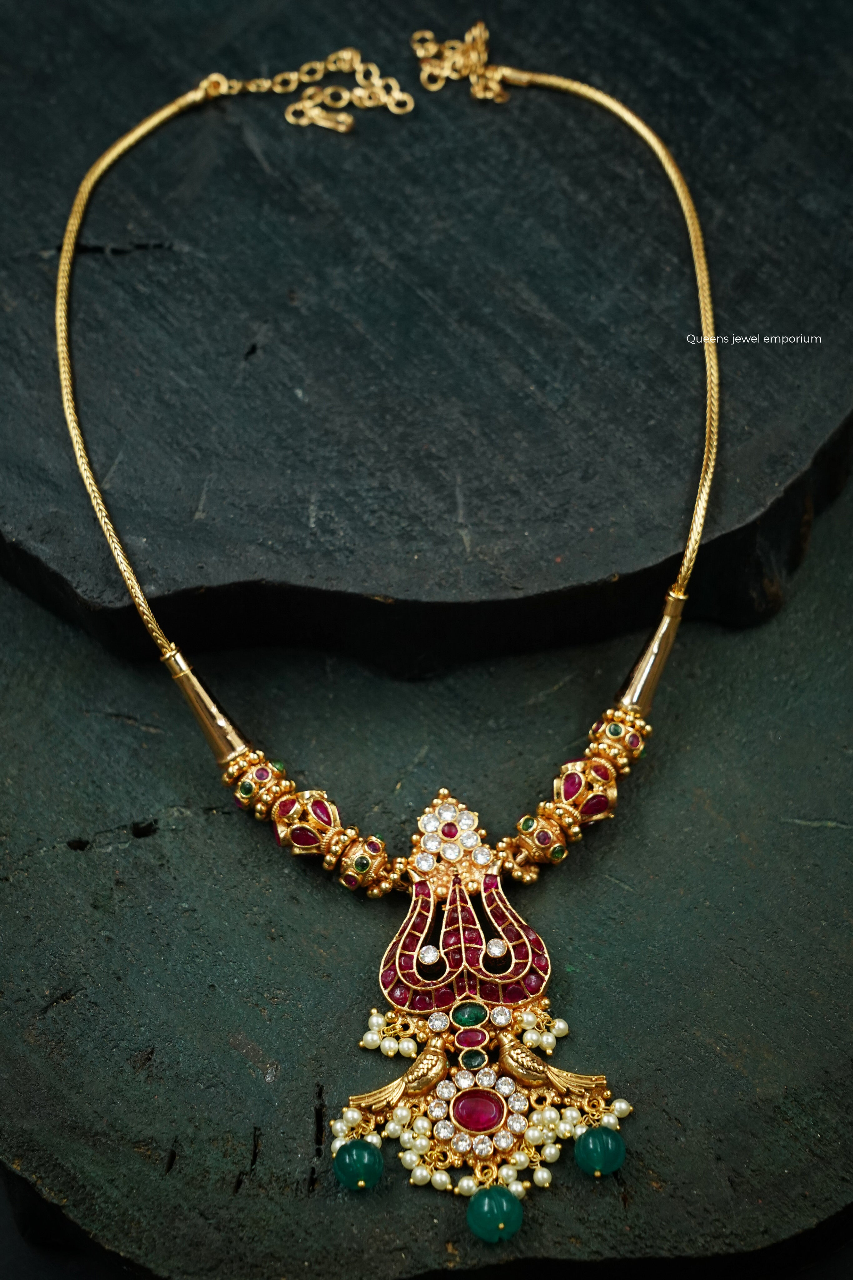Visalatchi Kodi Necklace