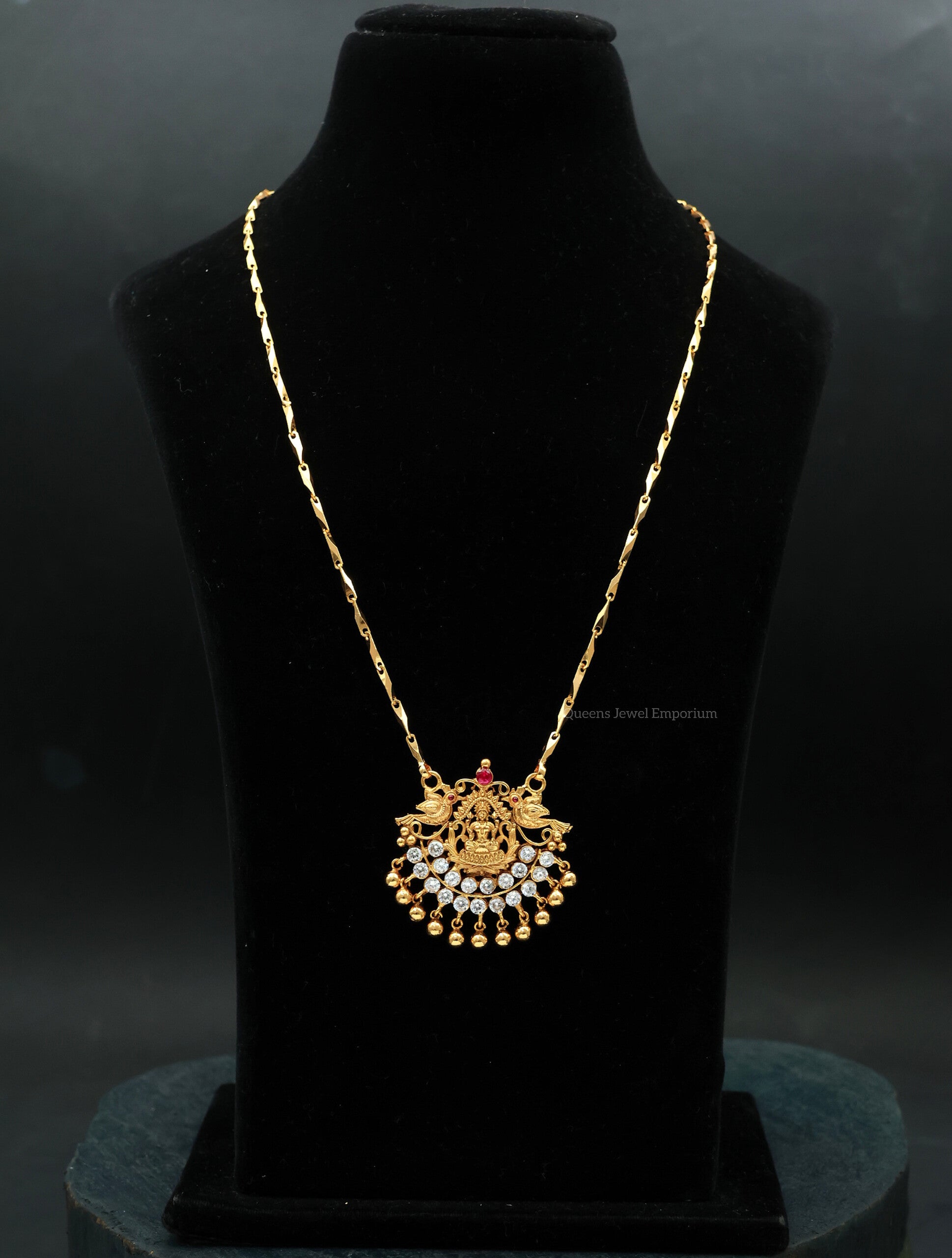Srilaksha Long Chain - White