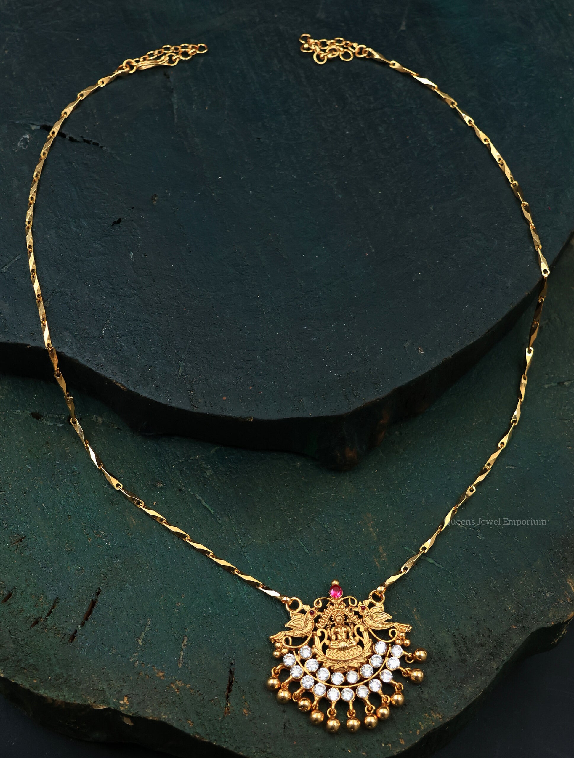 Srilaksha Long Chain - White