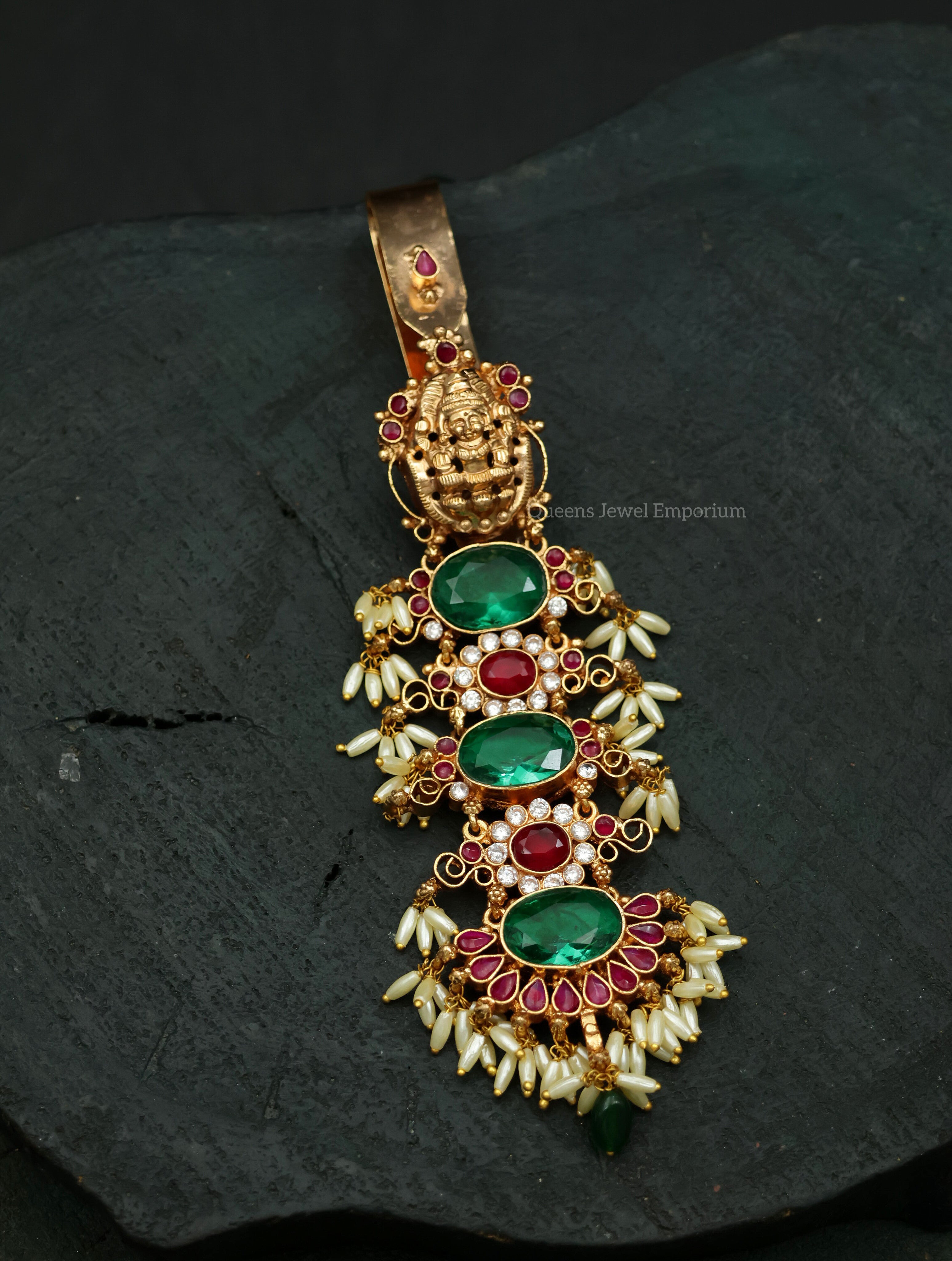 Sri Vaibhavi Key Chain