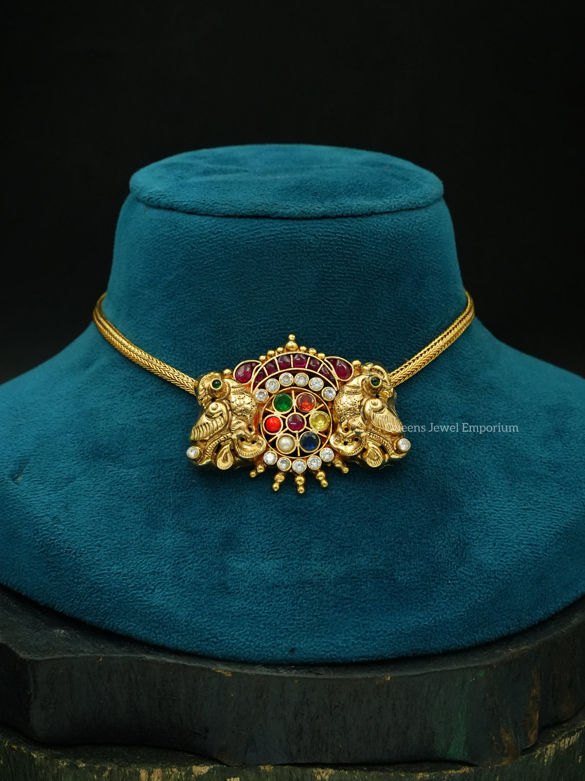 Maniratna Choker