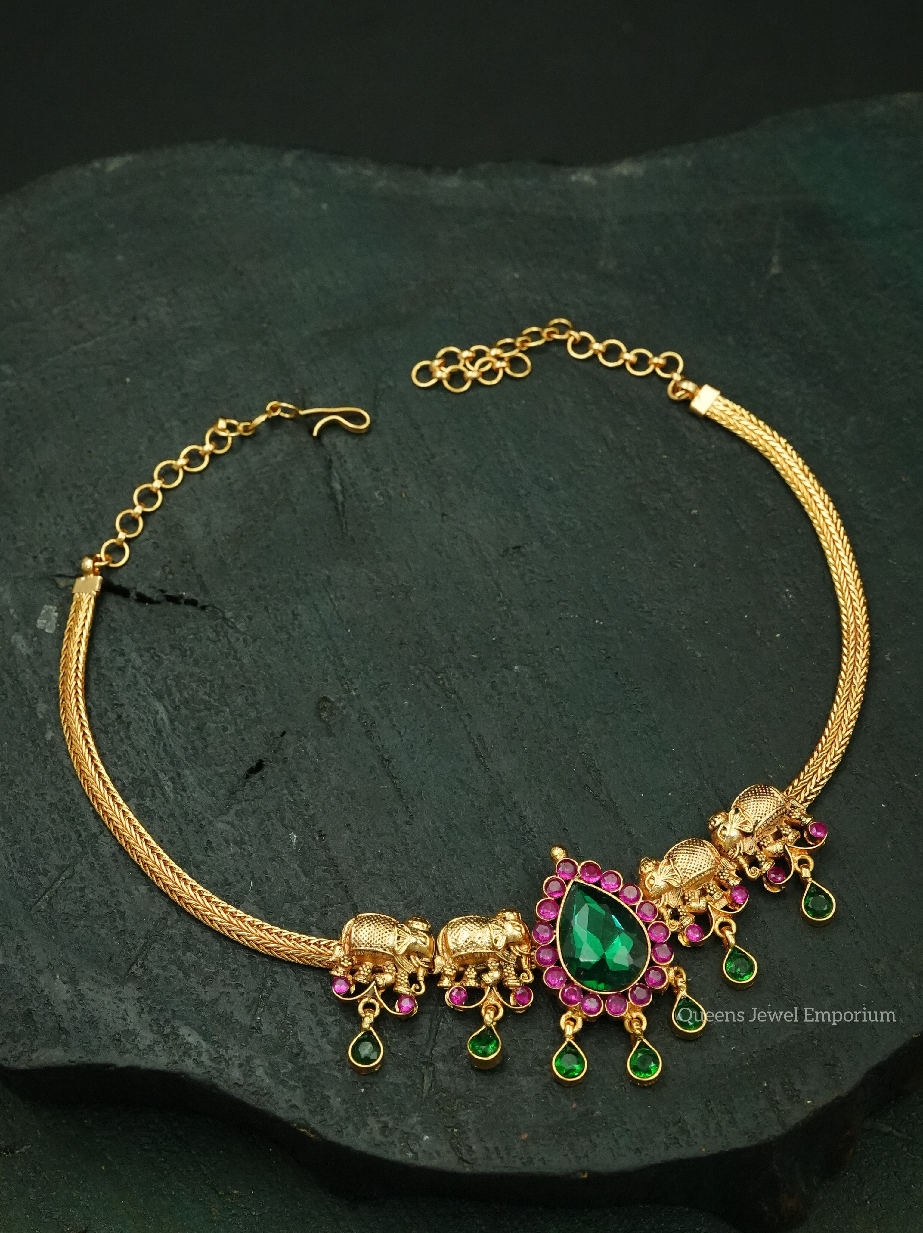 Thangammal Choker