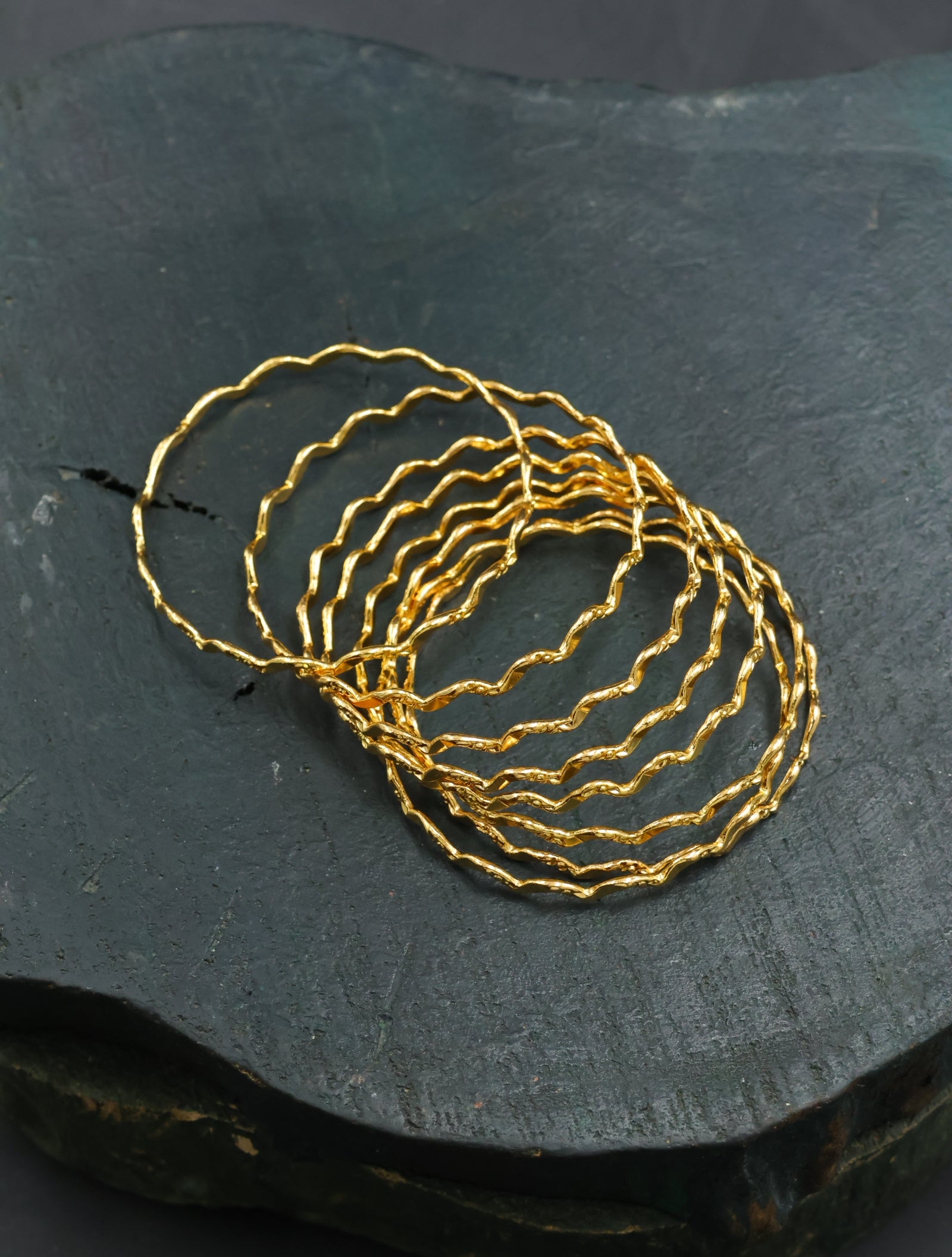 Kasthuri Neli Bangles