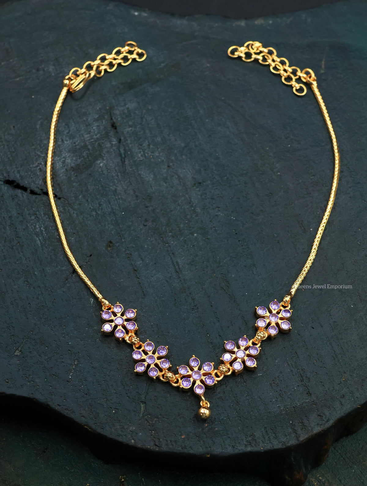 Thenmozhi Necklace - Purple
