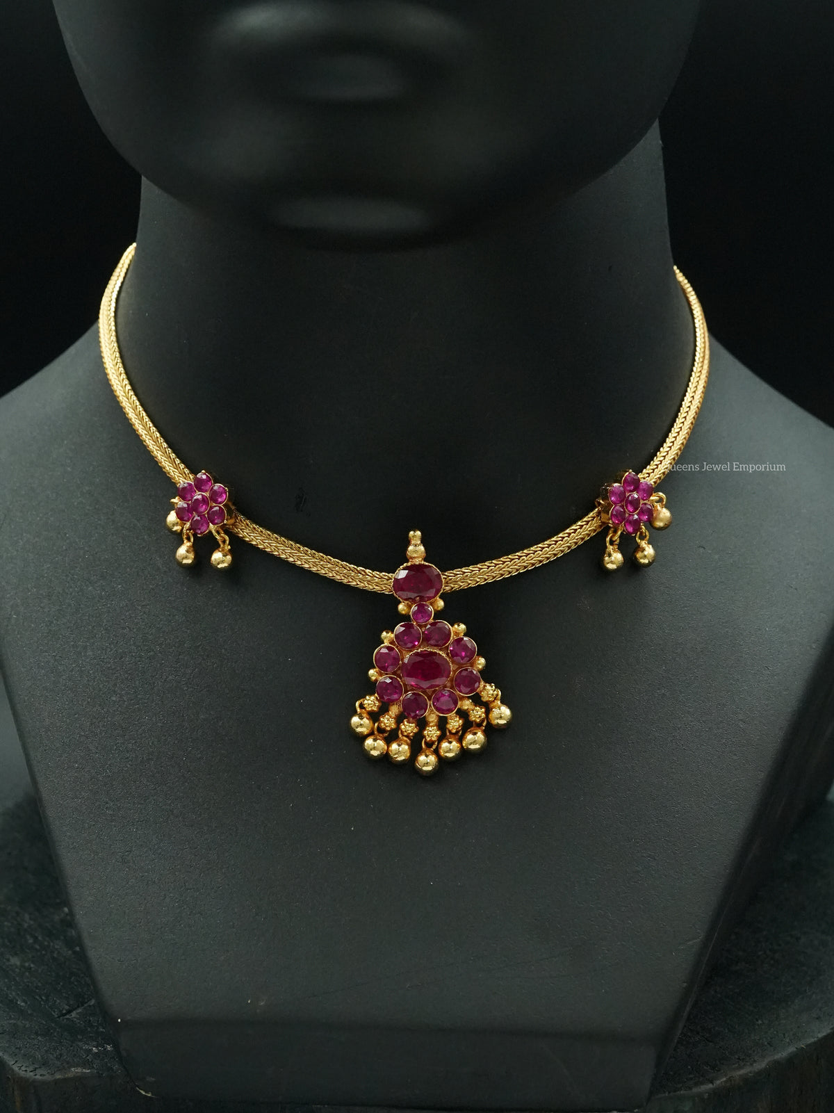 Alamelu Pathakam Adigai - Balaji Pink