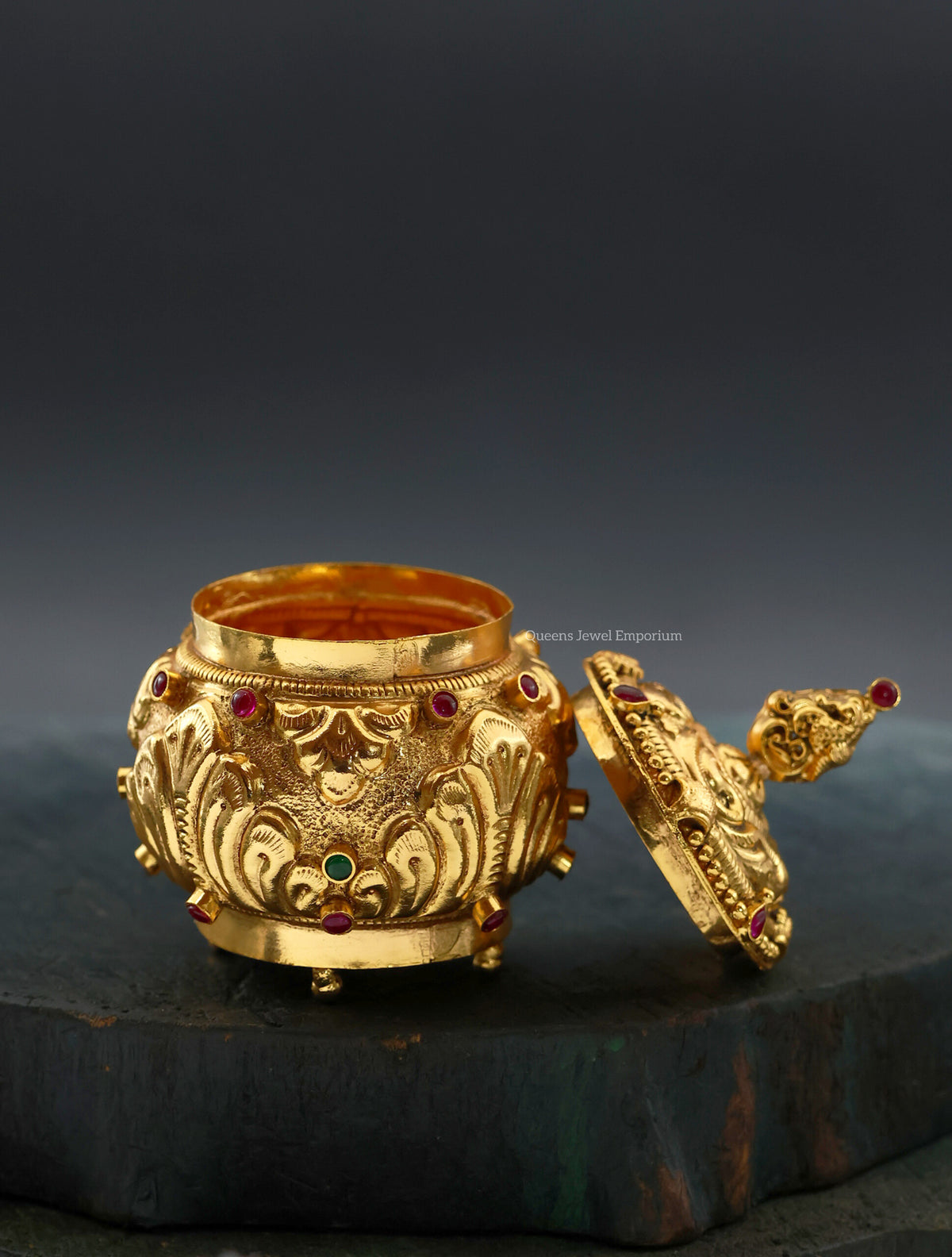 Madhuravalli Kumkum Chimizh