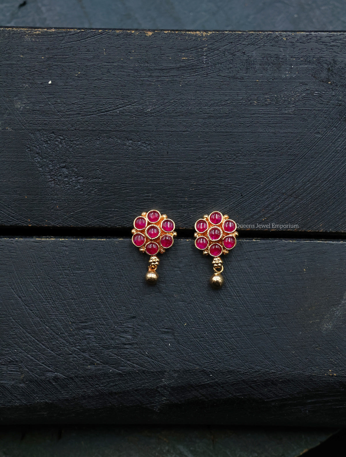 Shobana Studs