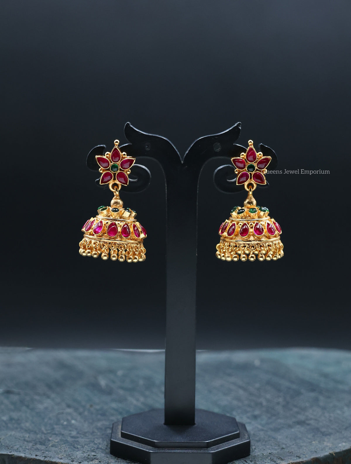 Sevvanthi Jhumka