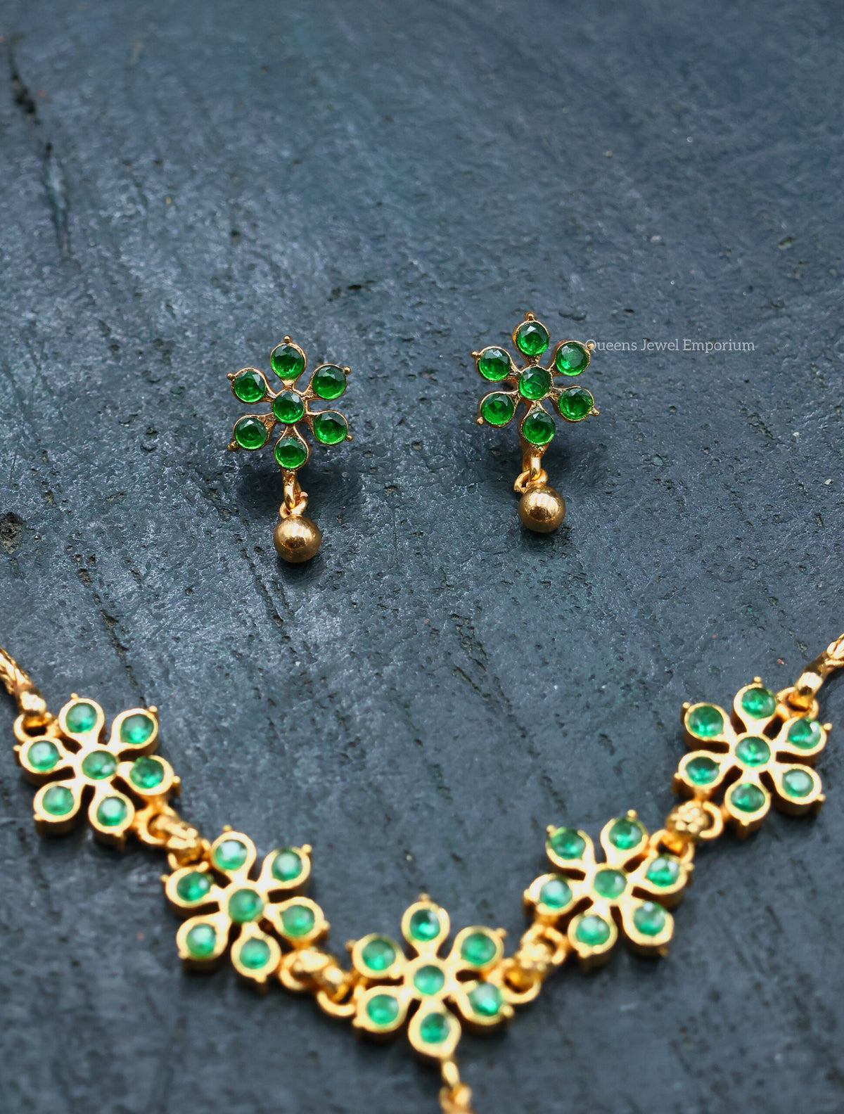 Thenmozhi Necklace - Green
