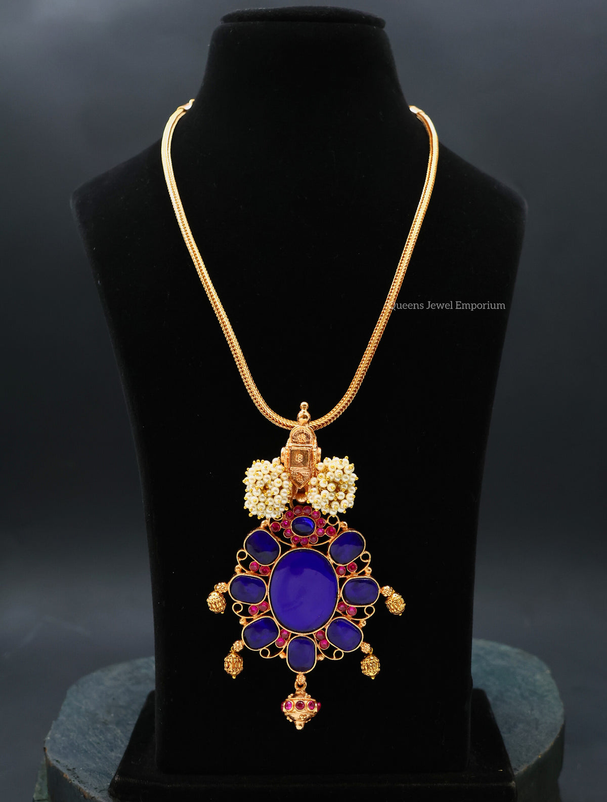 Kamalaveni Pendant