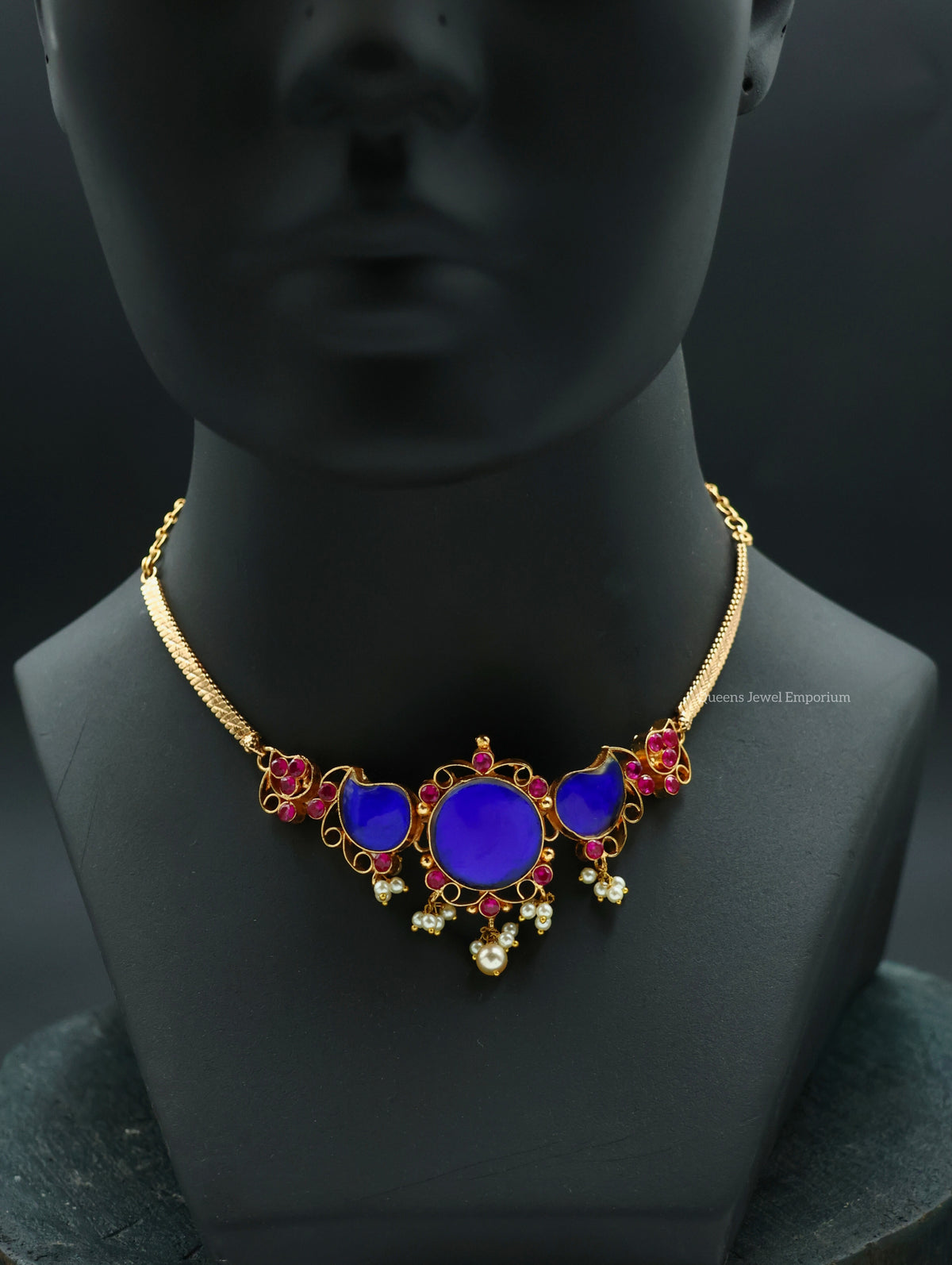 Meenavathi Choker