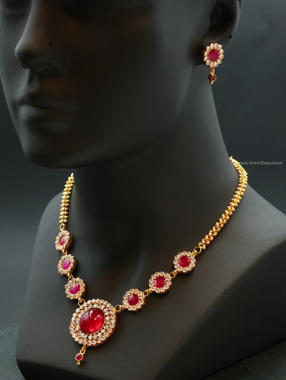 Rathnapriya Necklace