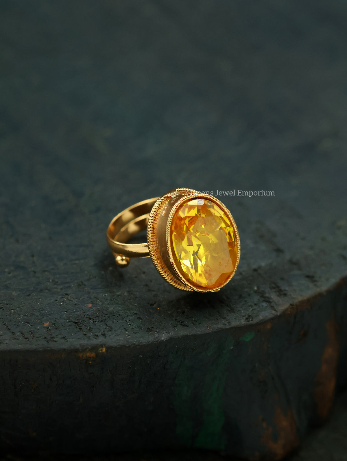 Chamundi Devi Finger Ring - Yellow