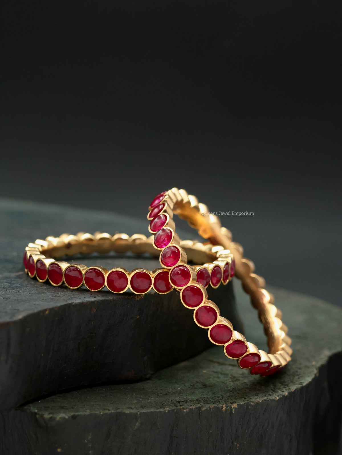 Savithri Bangles - Red