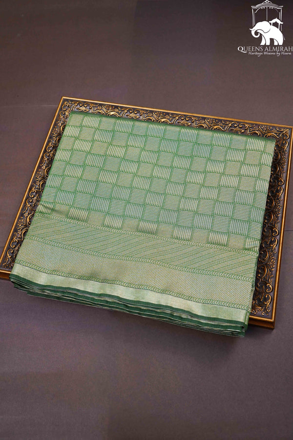 GREYISH GREEN PURE SILK COTTON SAREE - Queens Jewel Emporium