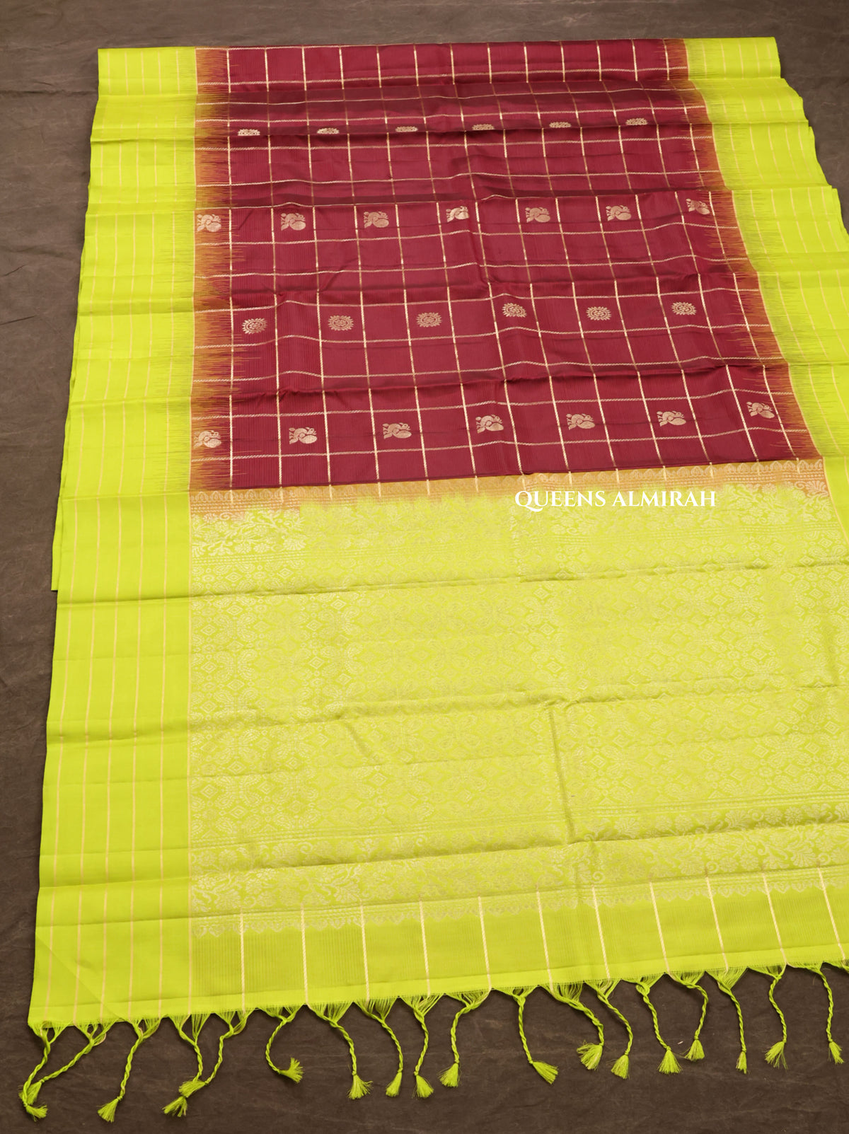 Cocoa Bean Brown With Parrot Green Pure Kanchivaram Silk Saree