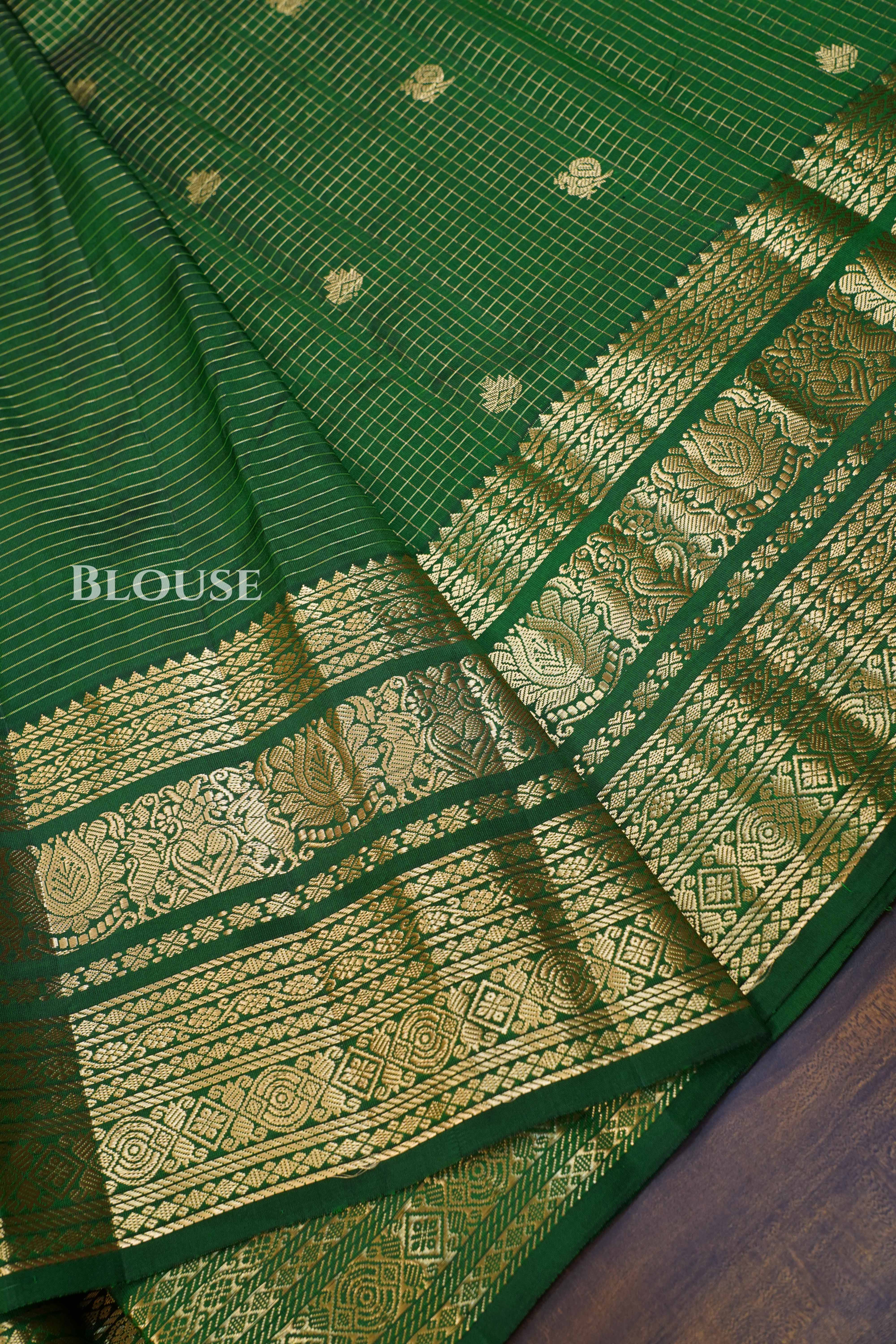 Dark Green Vintage Pure Kanchivaram Silk Saree