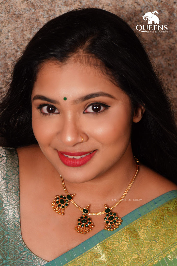 MOONU PATHAKAM ADIGAI - Queens Jewel Emporium