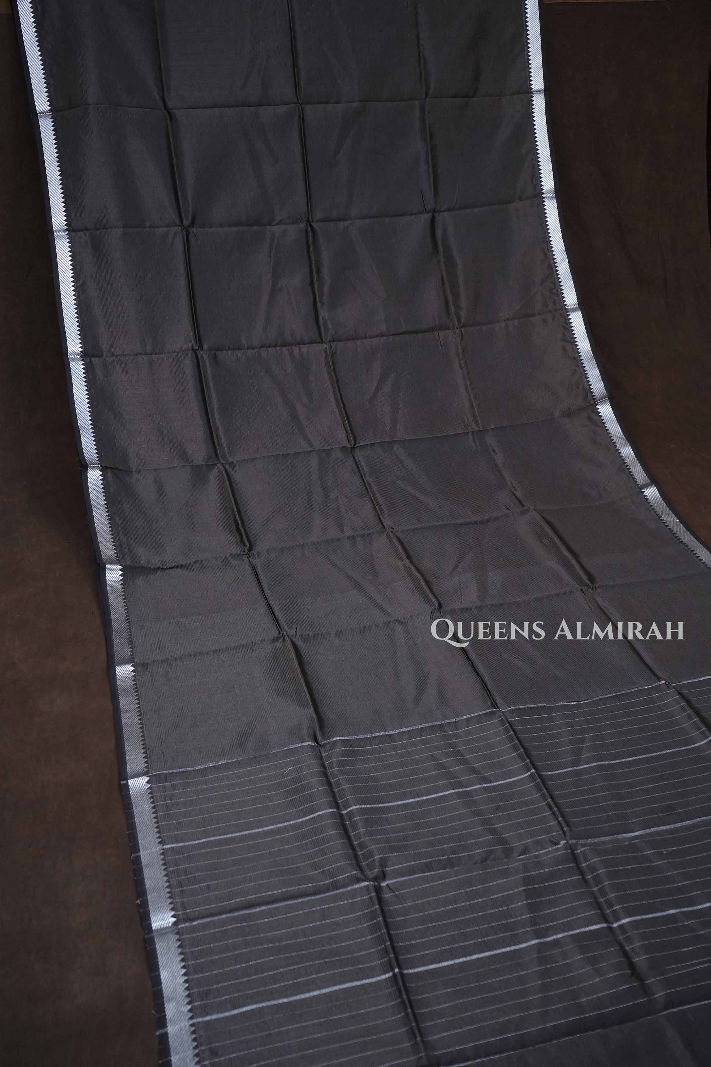 Black Mangalgiri Saree