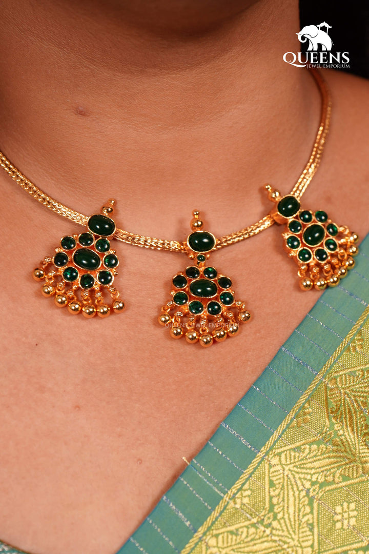 MOONU PATHAKAM ADIGAI - Queens Jewel Emporium